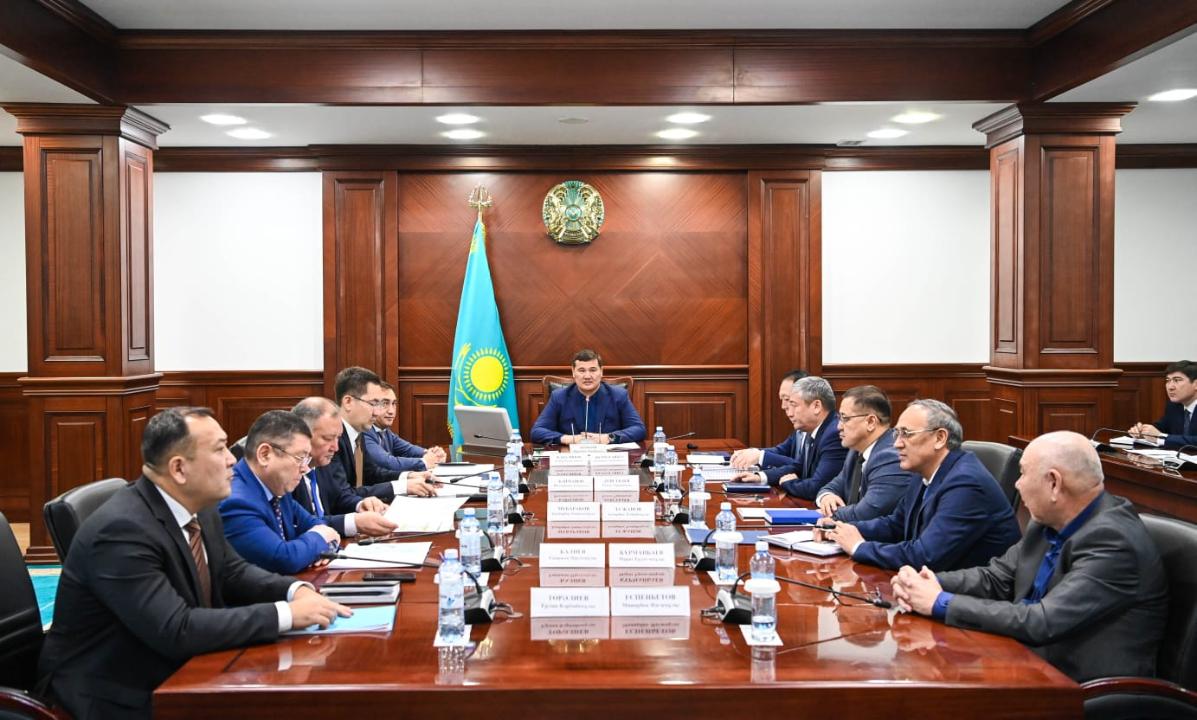 Құрылыс саласының өзекті мәселелері қаралды