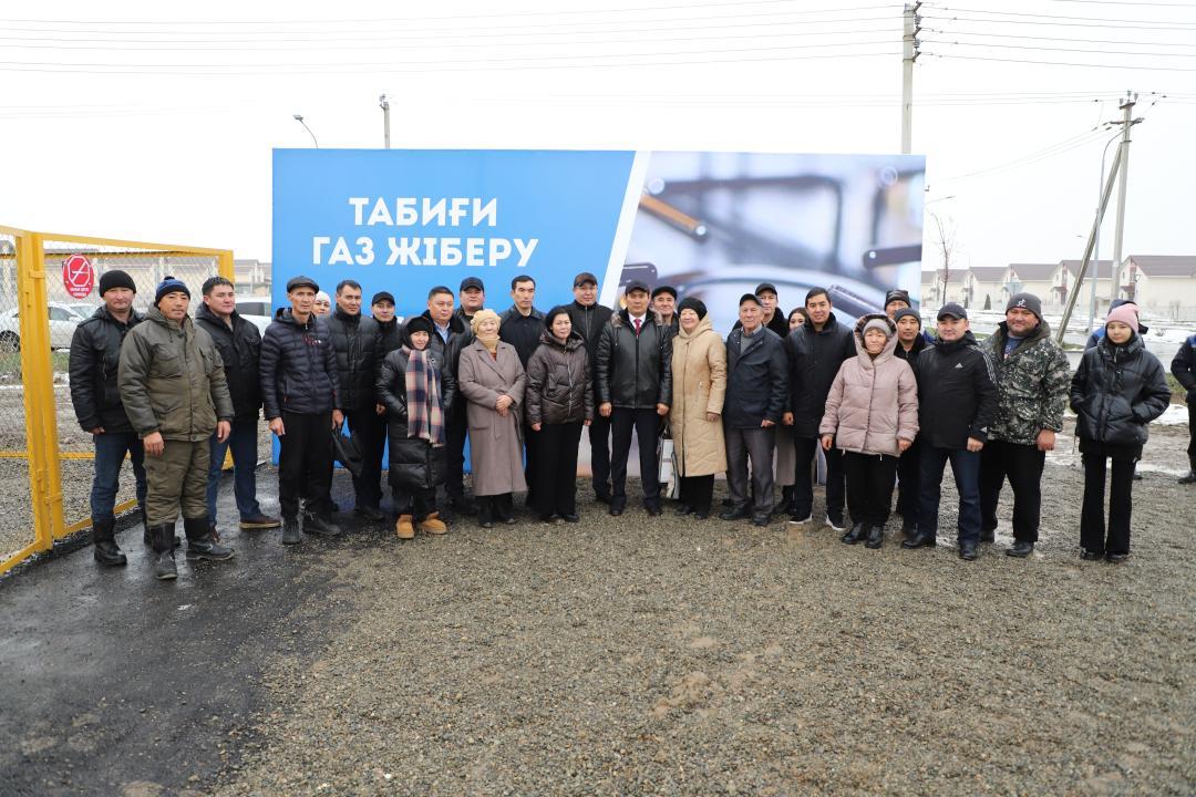 Жители
