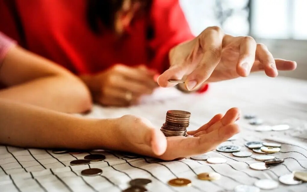 Аудан прокуратурасы алимент төлемдерін және мемлекет кірісіне өндірілуге жататын сомаларды төлемеу фактілерінің жолын кесті