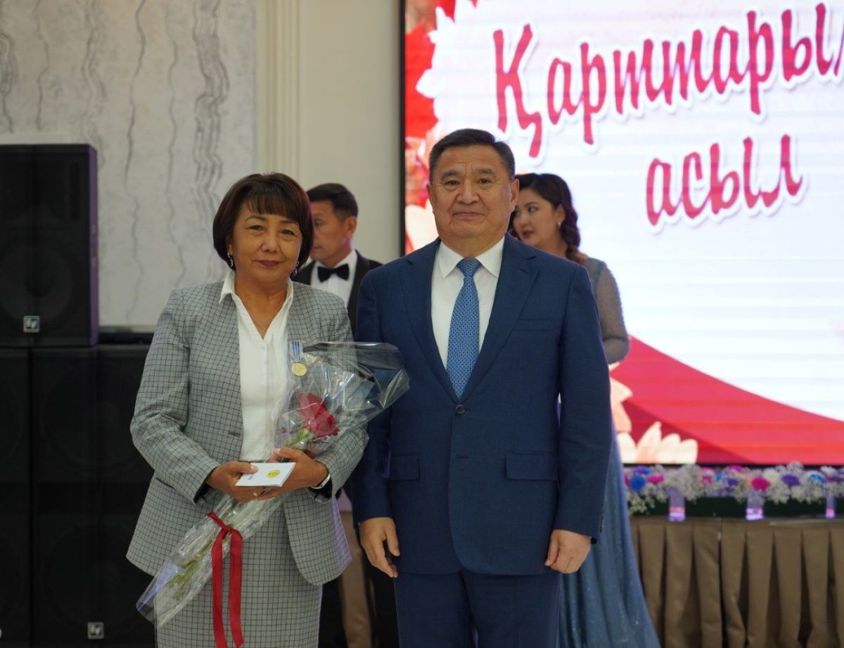 A number of Akmola residents were awarded the medal «Enbek Ardageri»