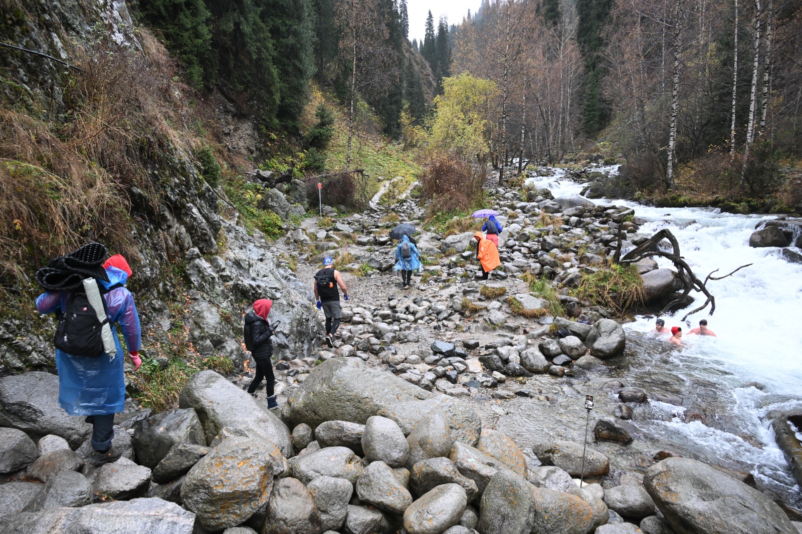 Бірнеше оргазмды тудыратын куннилингус туралы бейне түкті жыныс мүшесі 30 см