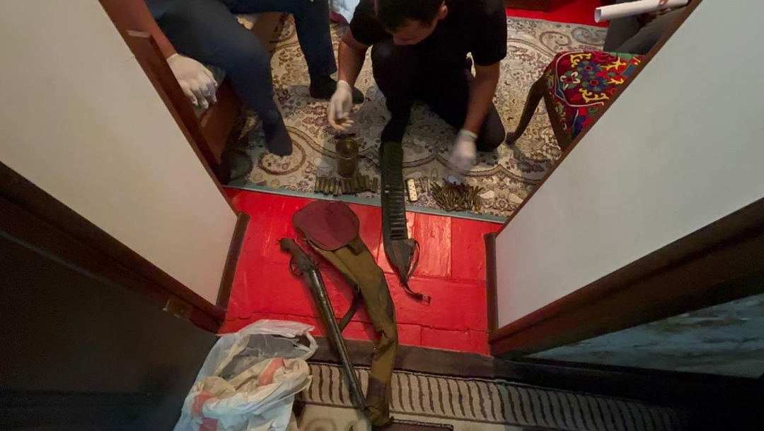 Есірткі өткізгені үшін ұсталған Шымкент қаласының тұрғынынан қару тәркіленді