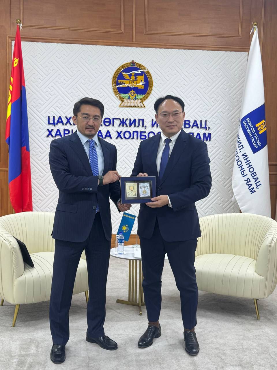 Жаслан Мәдиев: Қазақстан мен Моңғолия цифрландыру саласындағы ынтымақтастықты нығайтуда