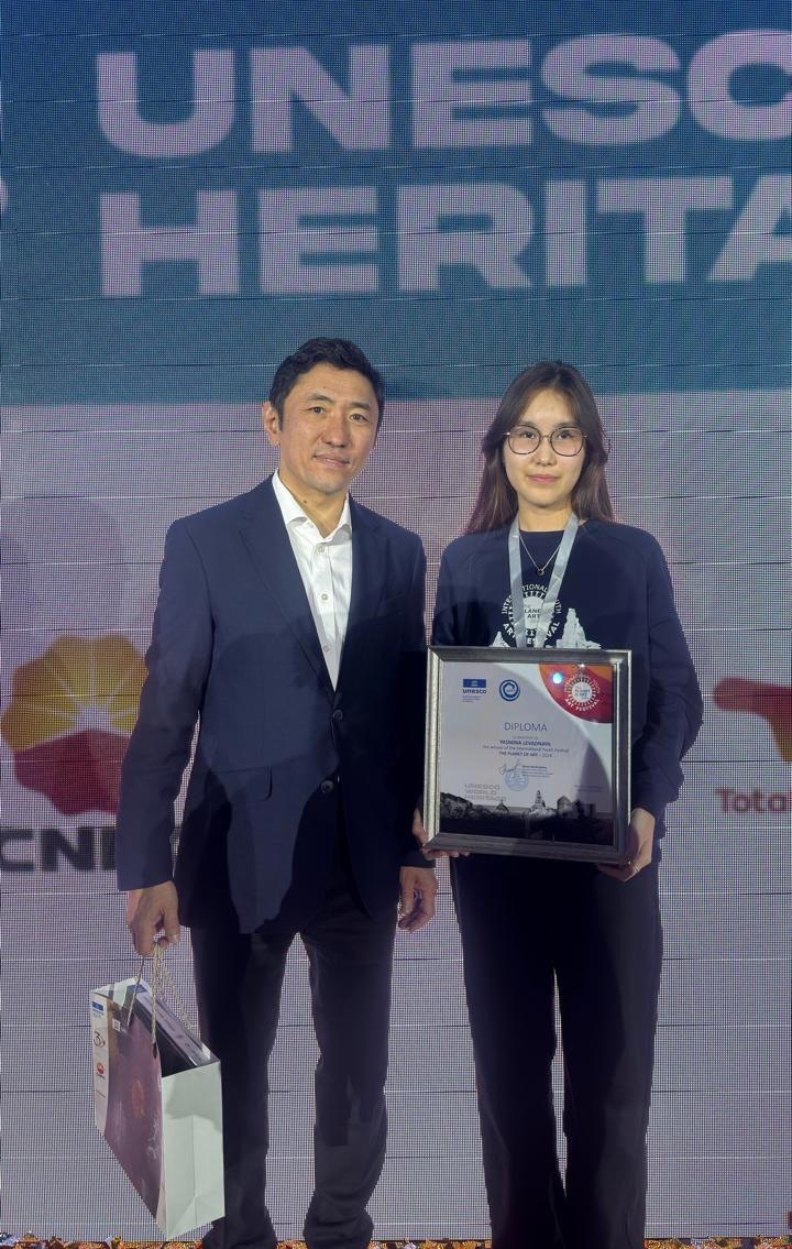 Рисунок юной художницы включен в число выставочных работ в Париже