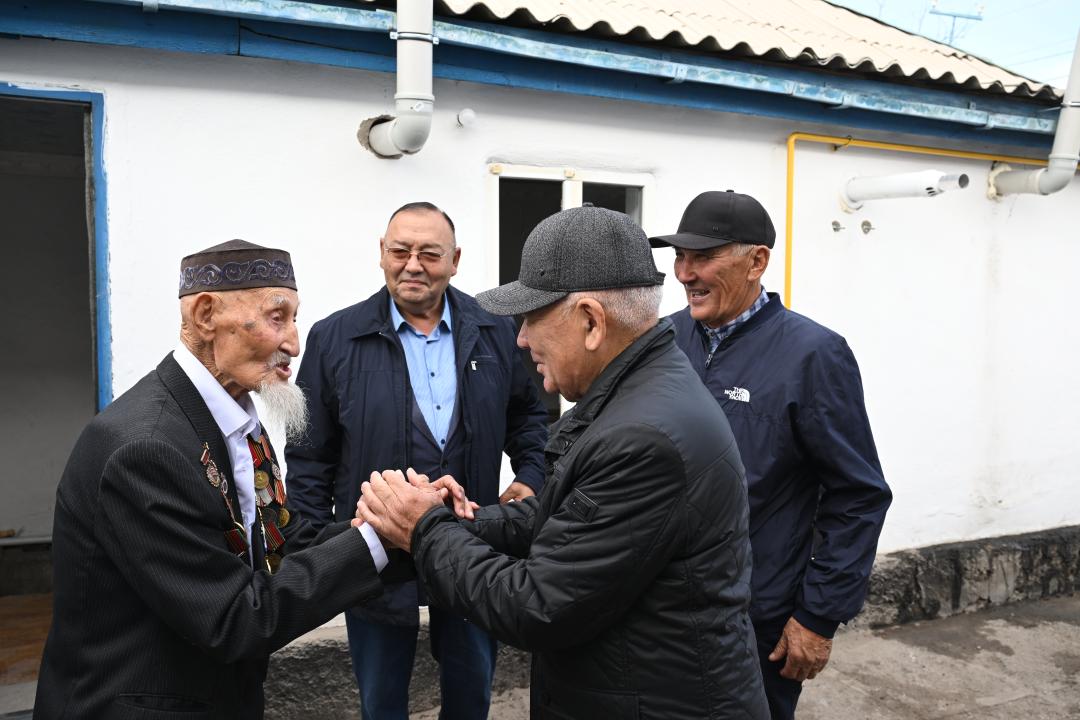 Посещение дома ветерана ВОВ Жакана Сейсебаева