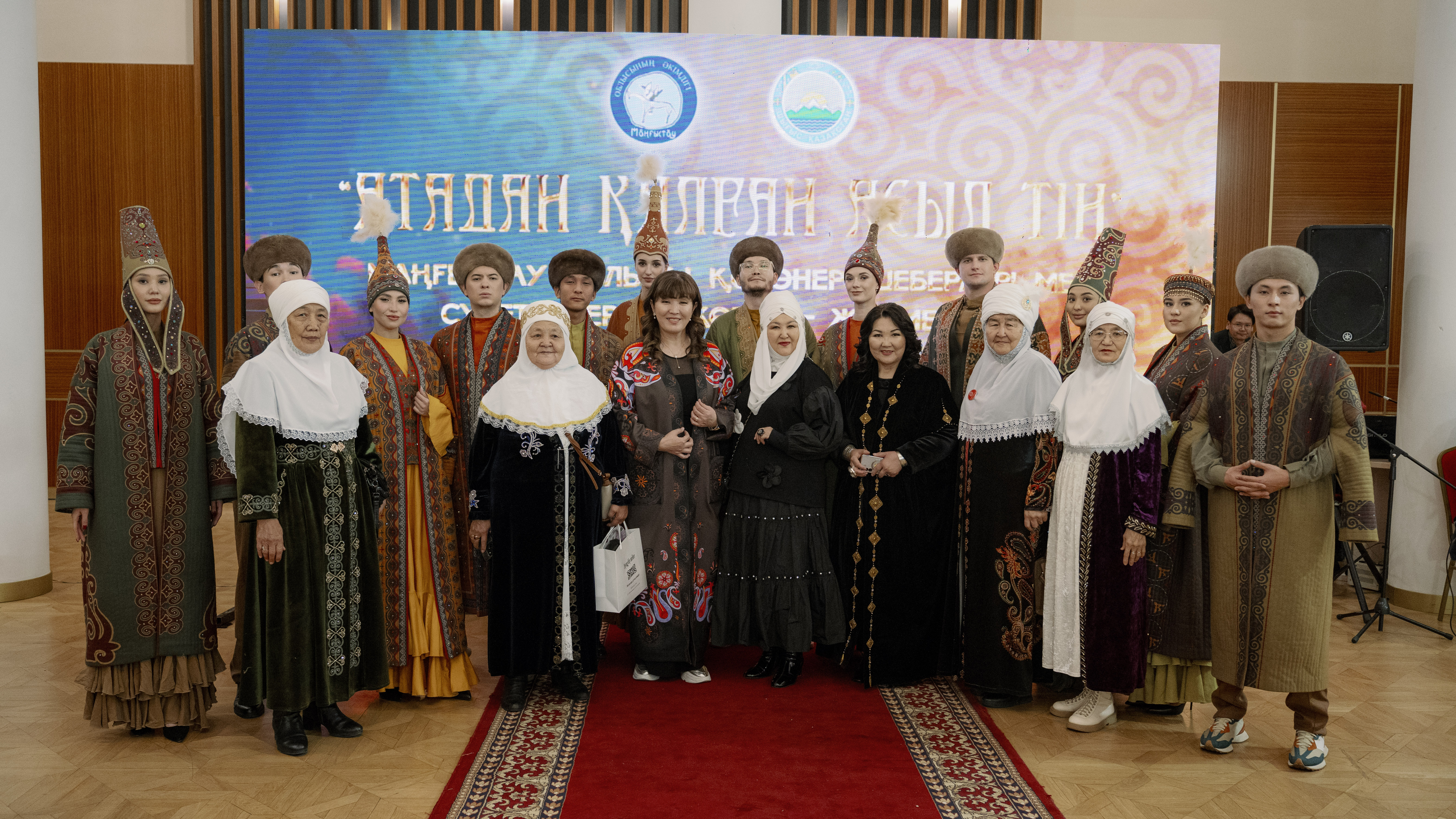 Өскеменде маңғыстаулық шеберлердің көрме-жәрмеңкесі өтіп жатыр