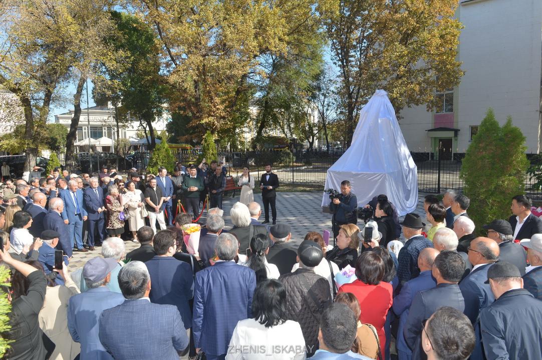 Открытие памятника