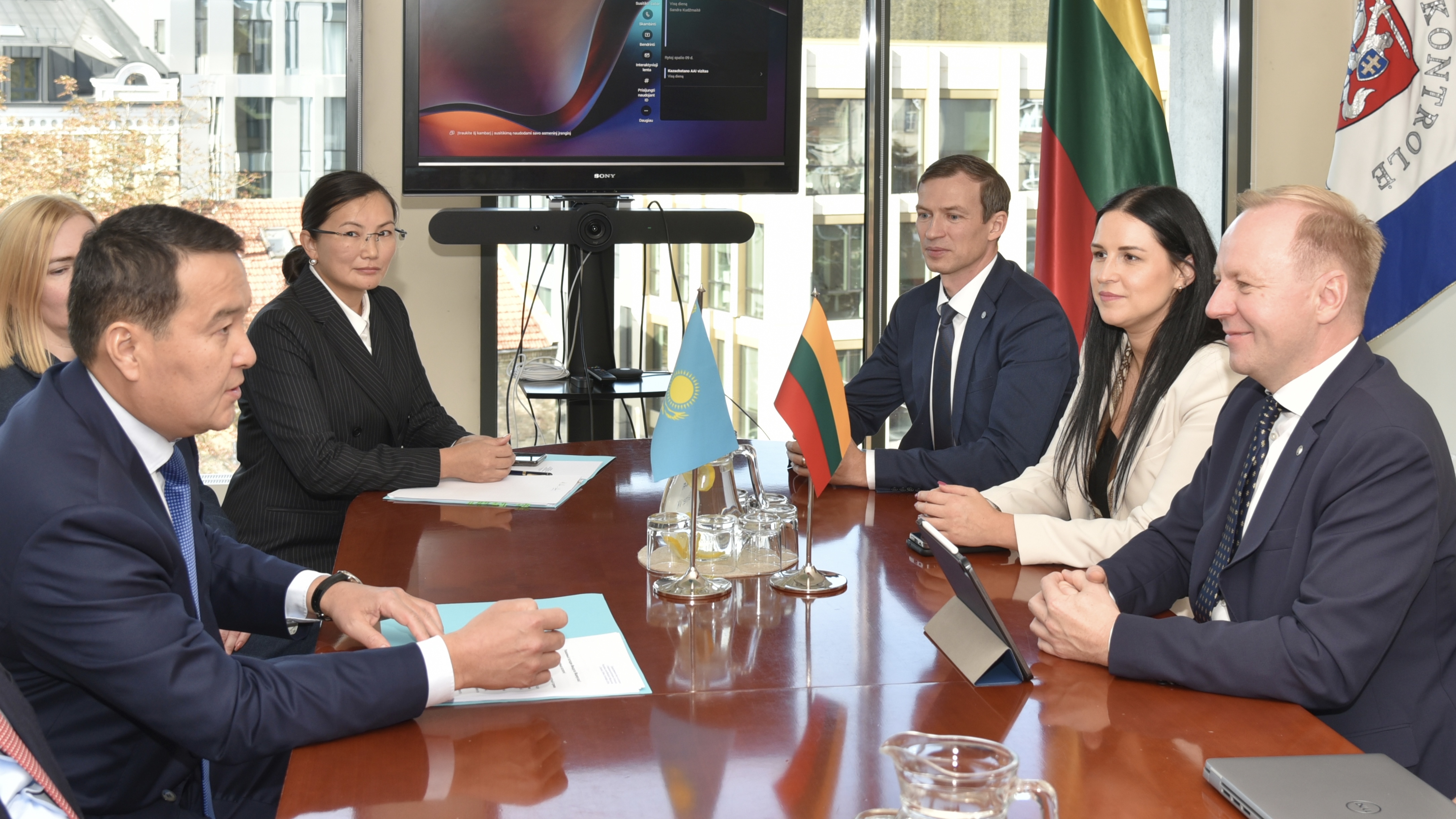 Chairman of the Supreme Audit Chamber of the Republic of Kazakhstan paid a working visit to the National Audit Office of Lithuania