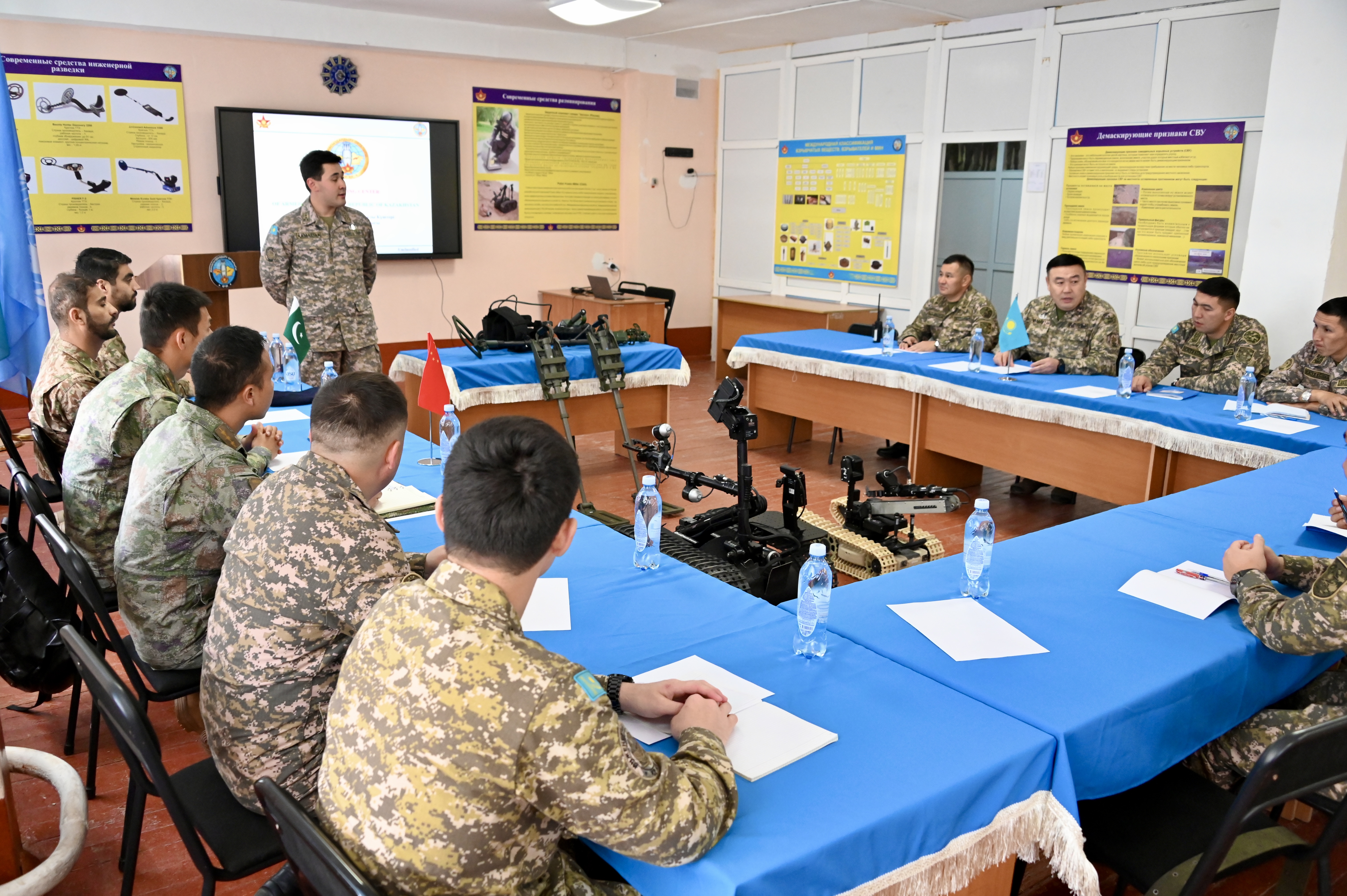 Қонаев гарнизонында «БҰҰ бөлімшелерінің жарылыс қаупі  бар заттарды залалсыздандыру» халықаралық курсы аяқталды