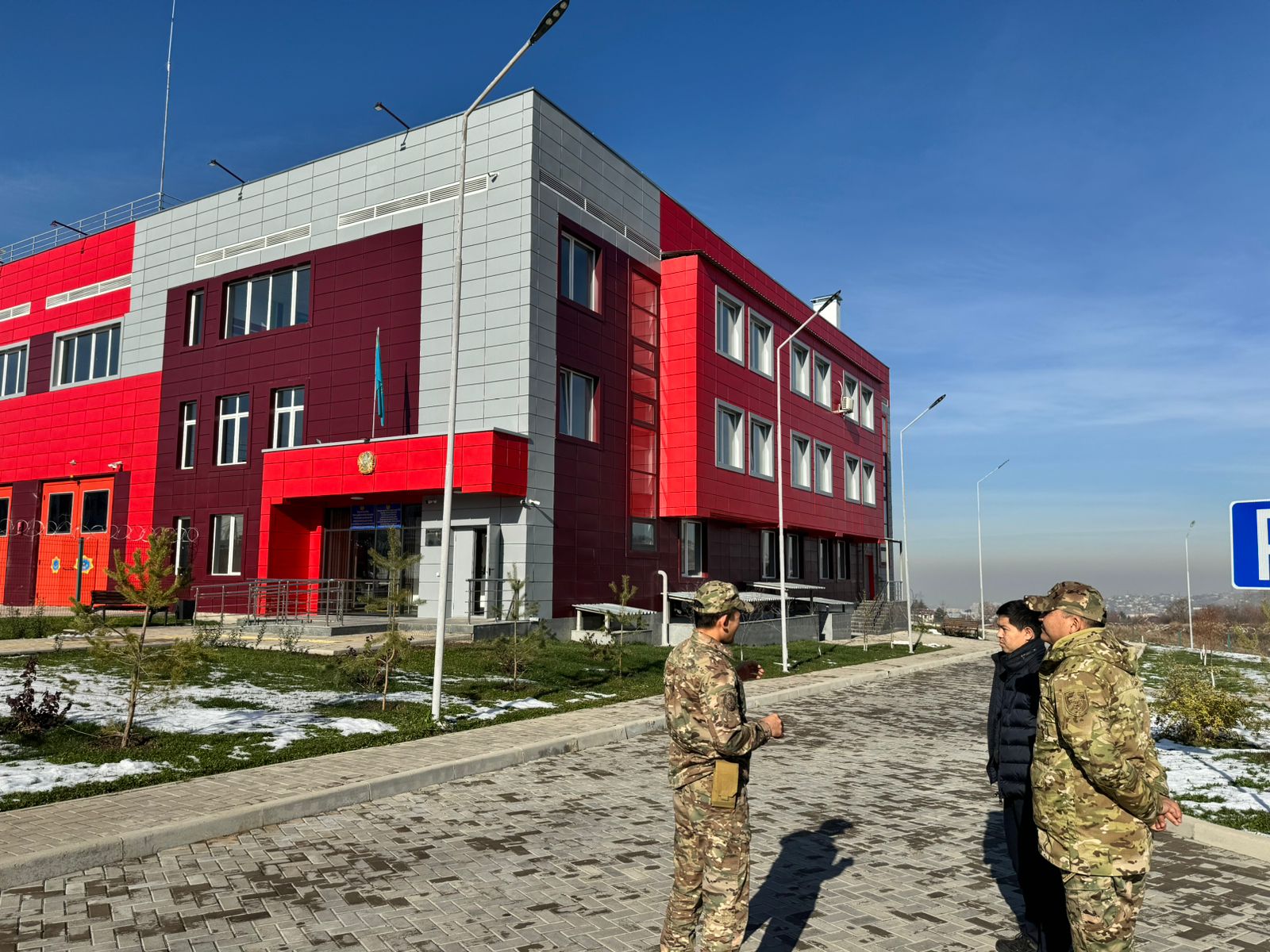 Управлением совместно с ДЧС по городу Алматы в рамках координации мероприятий по обеспечению пожарной безопасности, проведен осмотр Пожарных частей.