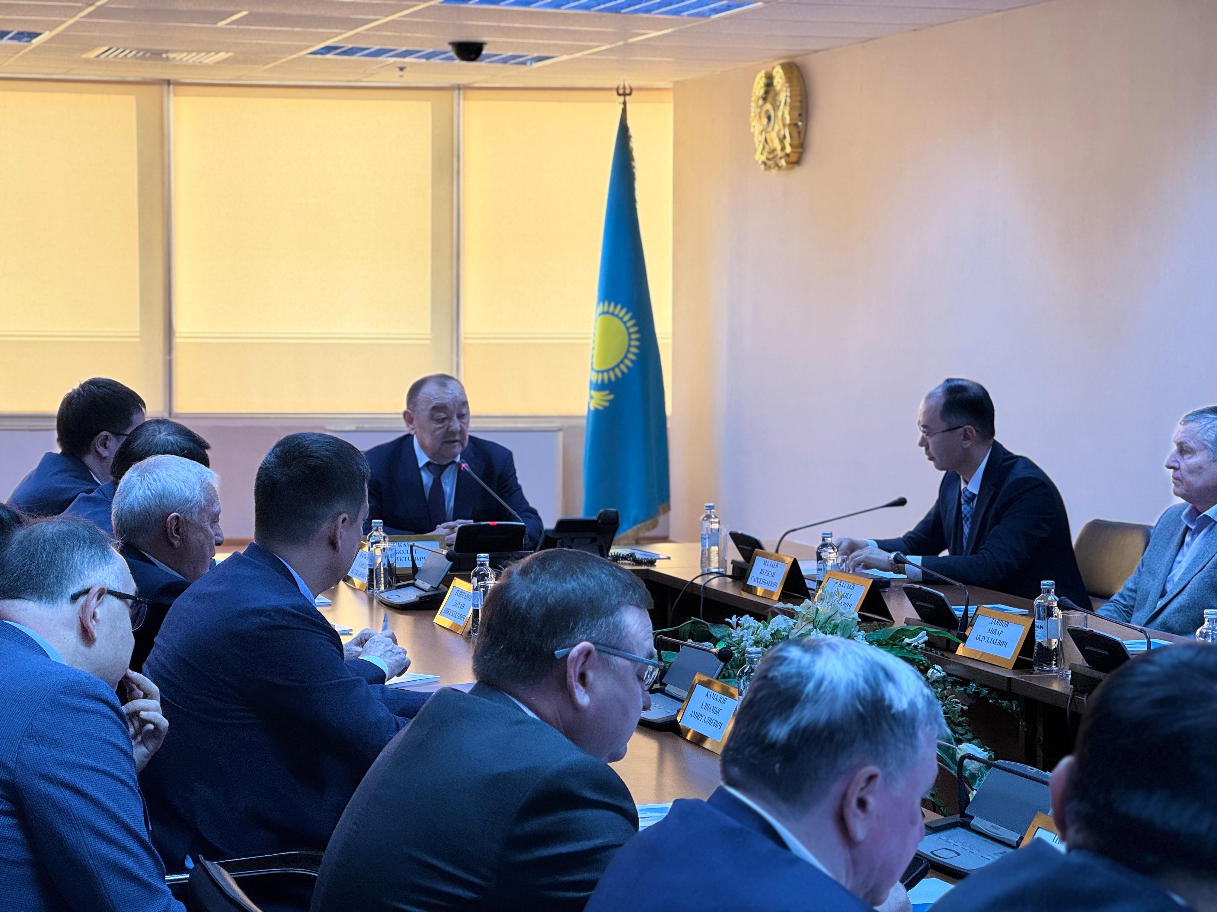 Қазақстан Республикасы Көлік министрлігінде Азаматтық және эксперименттік авиациядағы авиациялық оқиғаларды тексеру мәселелері бойынша жиналыс өтті