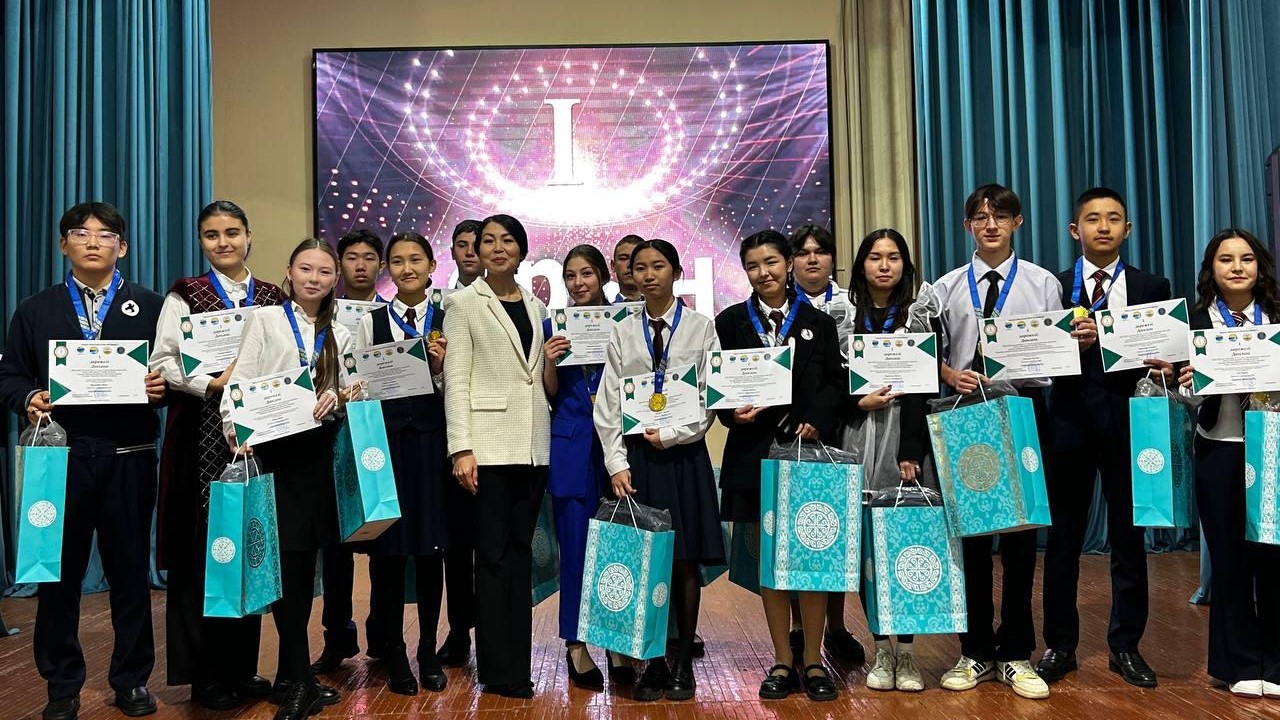 100-ден астам ақмолалық оқушы ғылыми жобалар байқауына өз жұмыстарын ұсынды