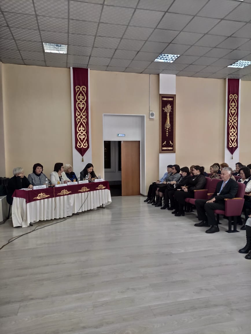A seminar was held with employees of education and science of the city of Karaganda to clarify the norms of labor legislation of the Republic of Kazakhstan.
