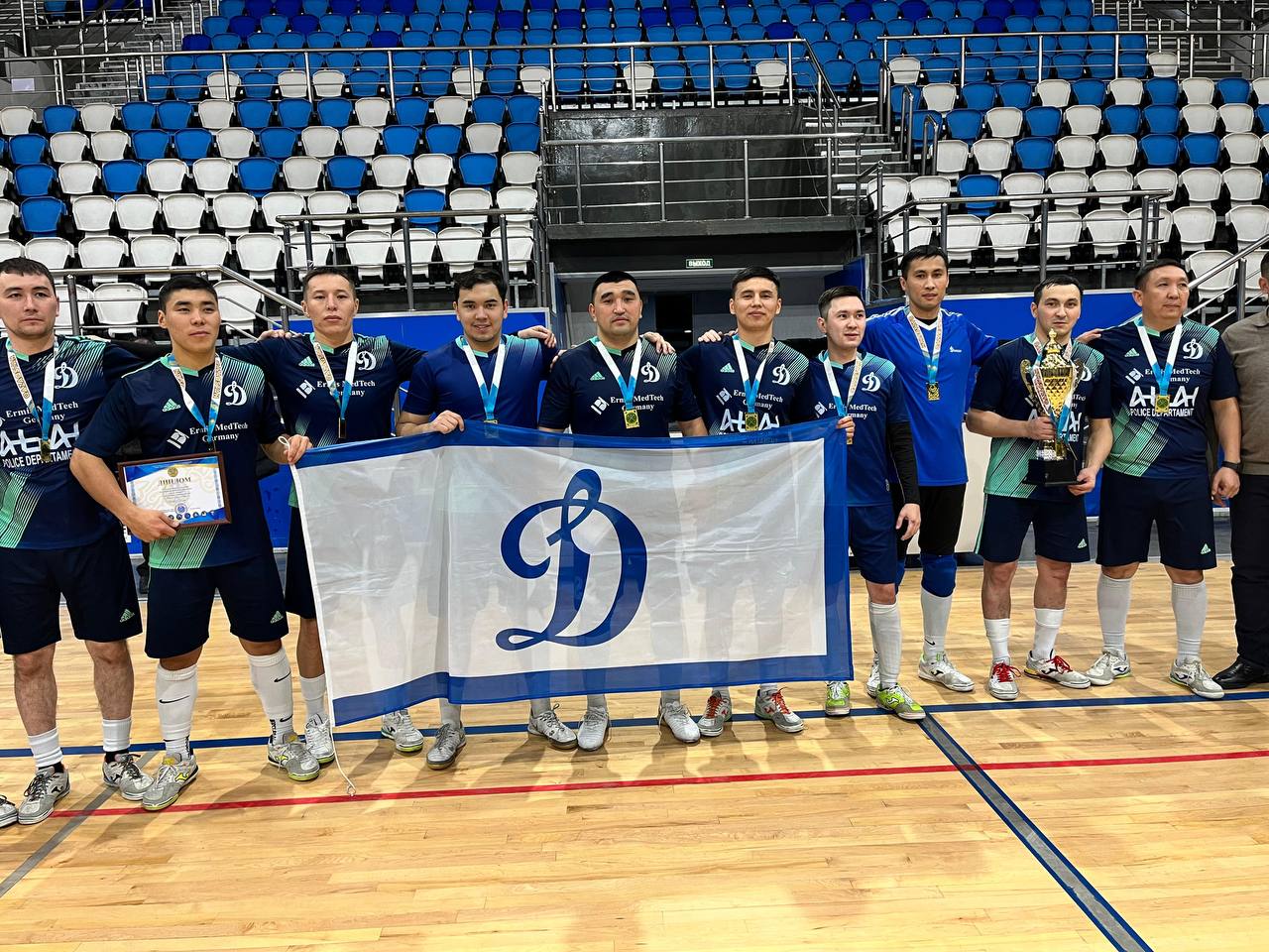 Мемлекеттік қызметшілер арасында футболдан турнир өтті