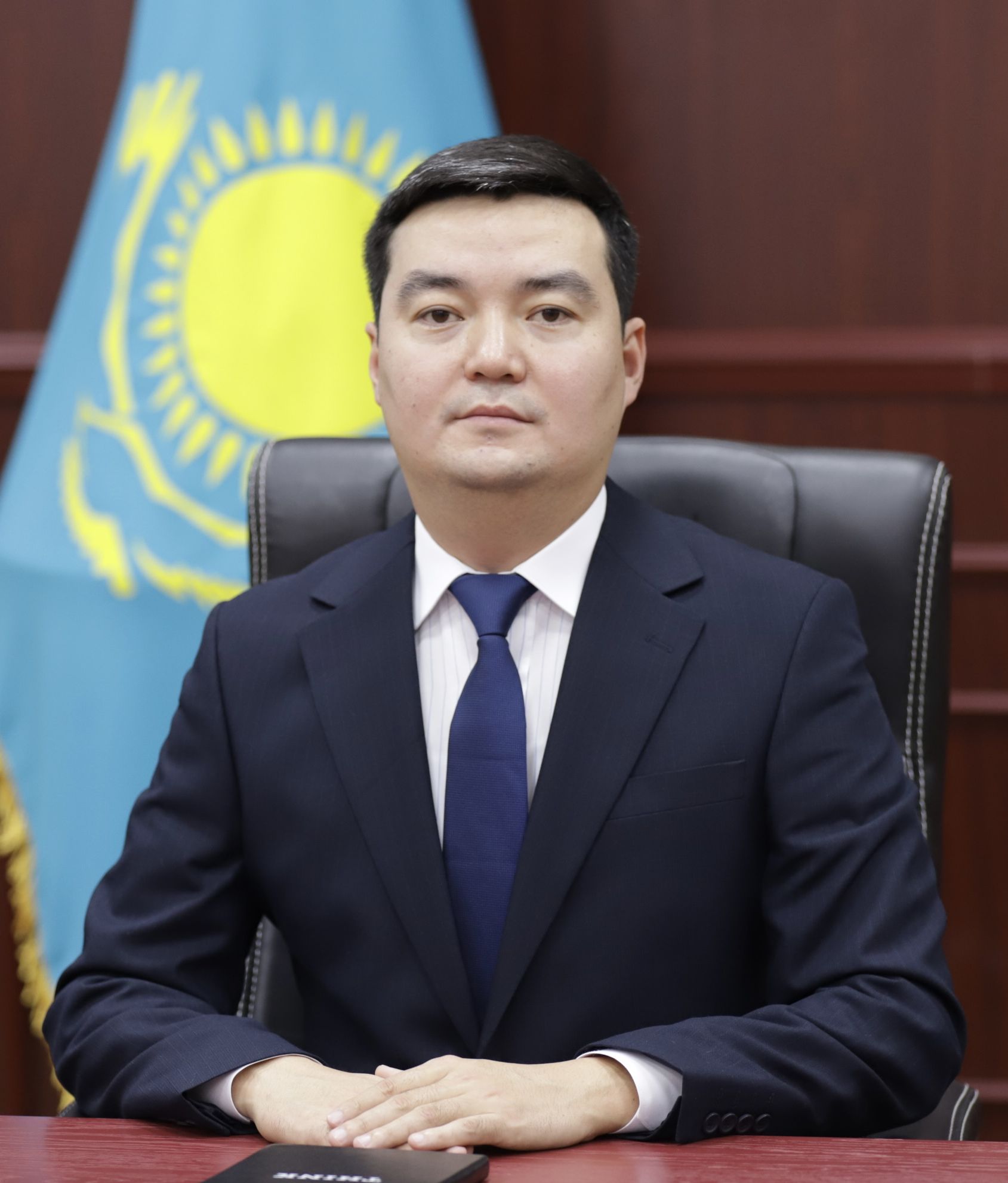 Жалаңаш Йоко Кумада