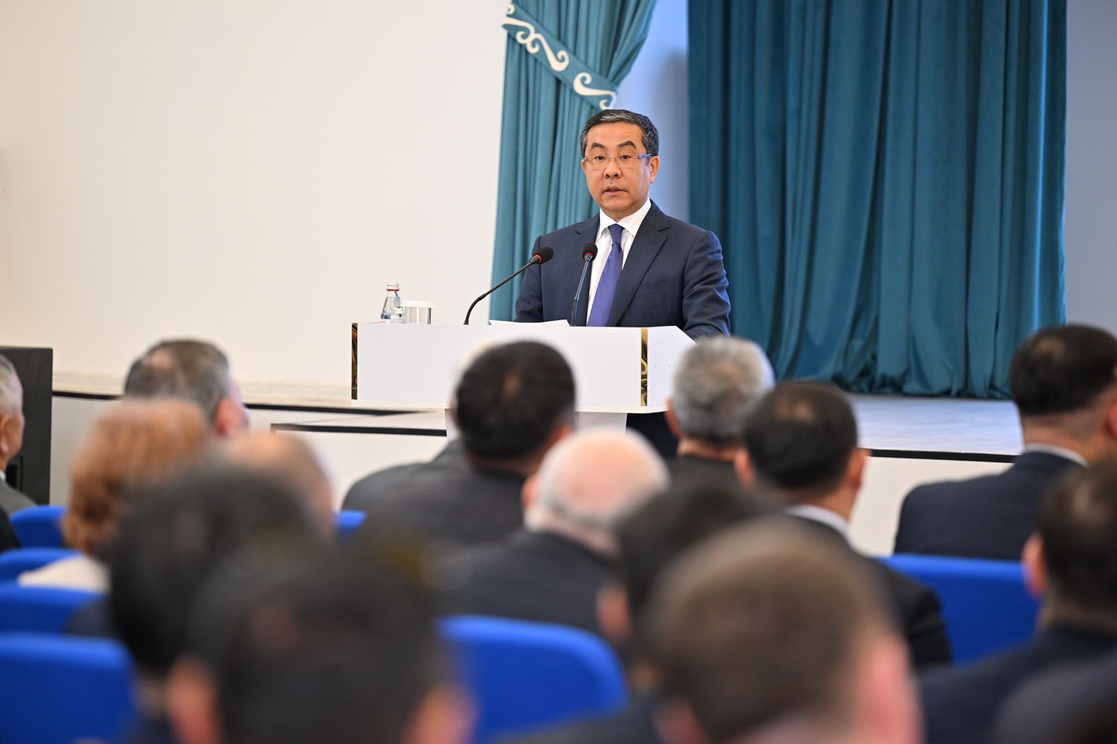 Абай облысы әкімі Жарма ауданының тұрғындарымен кездесті