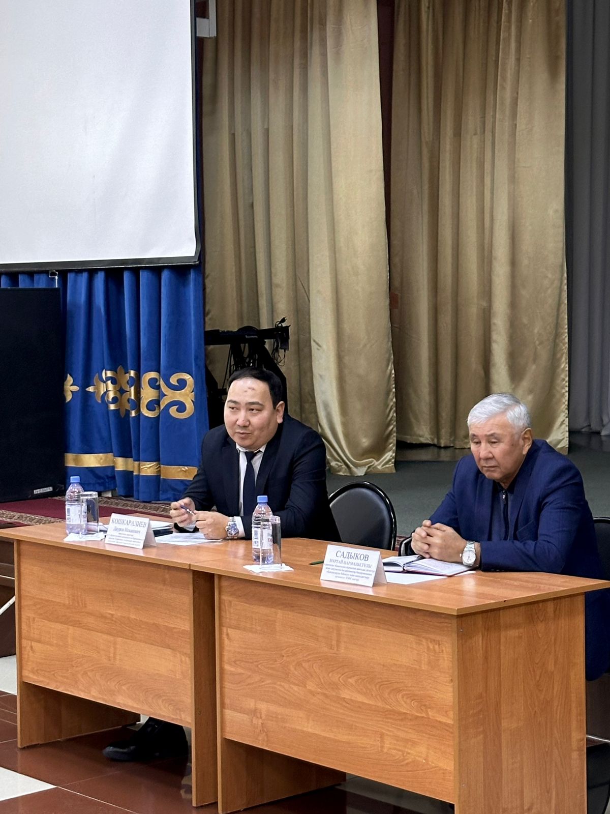 Консультативная помощь  по вопросам занятости и социальных программ.