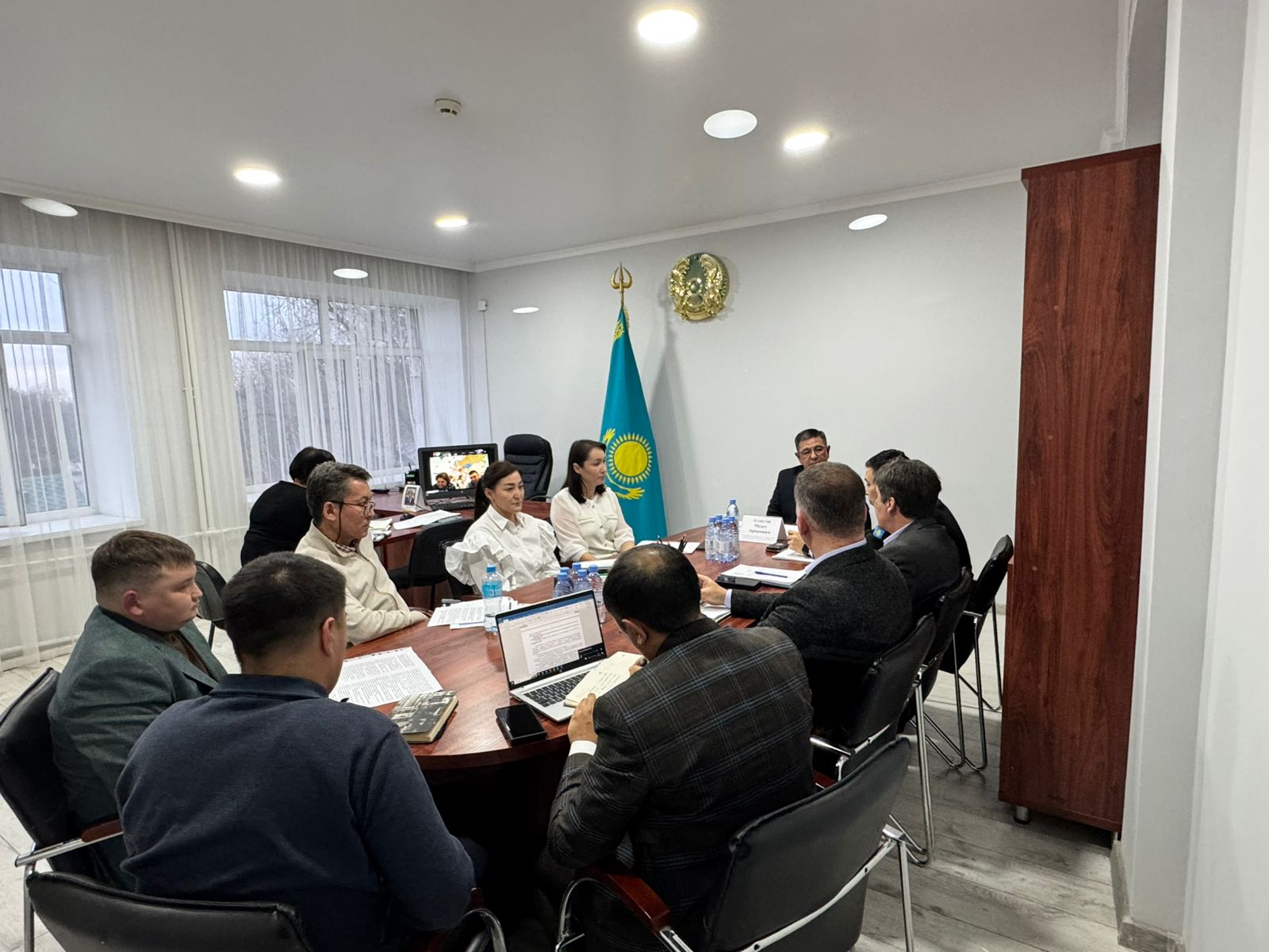 A meeting was held in the Department of the Committee of the State Labor Inspectorate of the Ministry of Health of the Republic of Kazakhstan for the Karaganda region on the joint work of government agencies, employers and employee representatives in order to prevent and develop measures to reduce occupational injuries and improve working conditions of employees at enterprises in the region