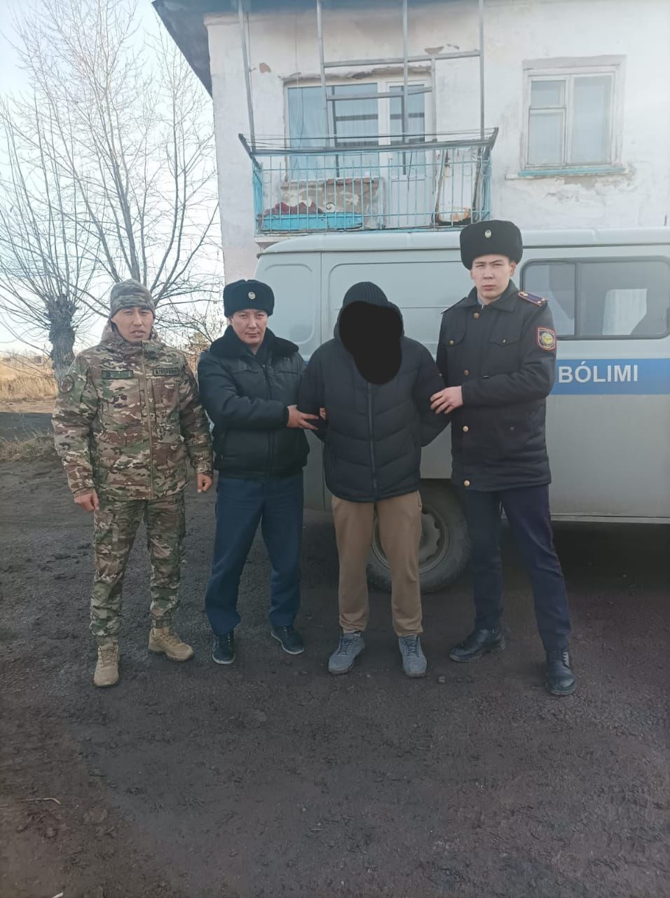 Гвардеец поймал угонщика автомобилей с поличным