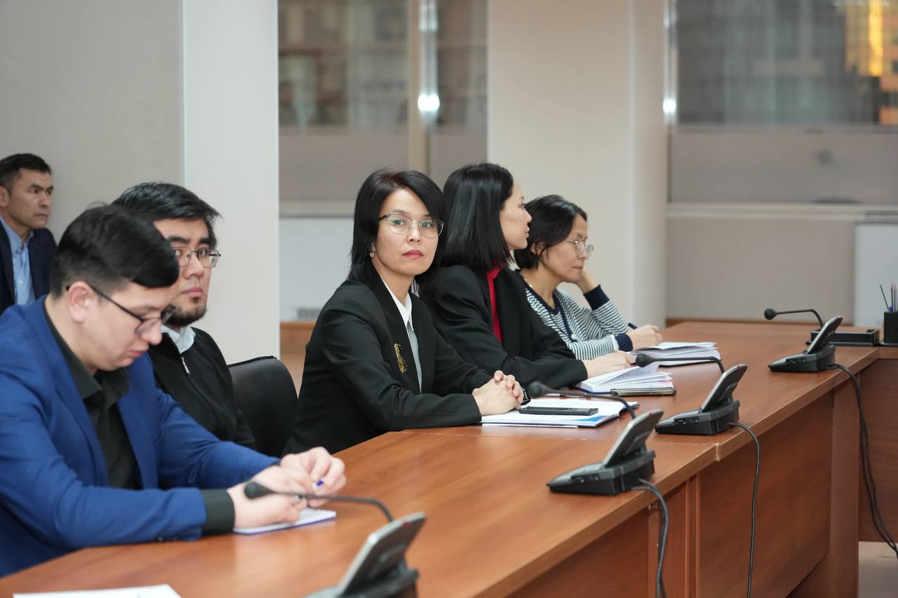 Министрлік қызметкерлеріне "Сыбайлас жемқорлыққа қарсы саясат" тақырыбында түсіндіру жұмысы жүргізілді.