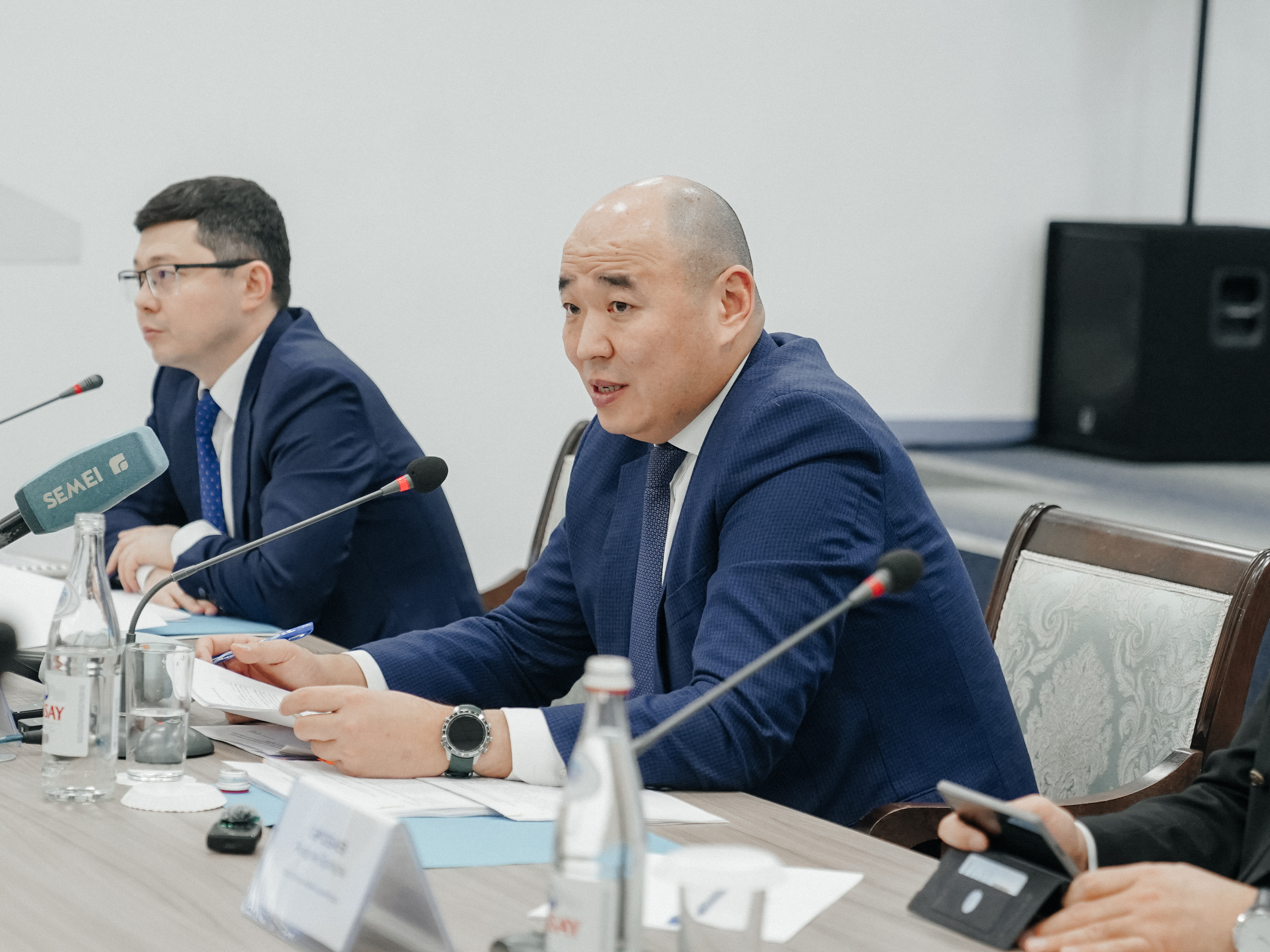 Өнеркәсіп және құрылыс министрі Абай облысының халқымен кездесті