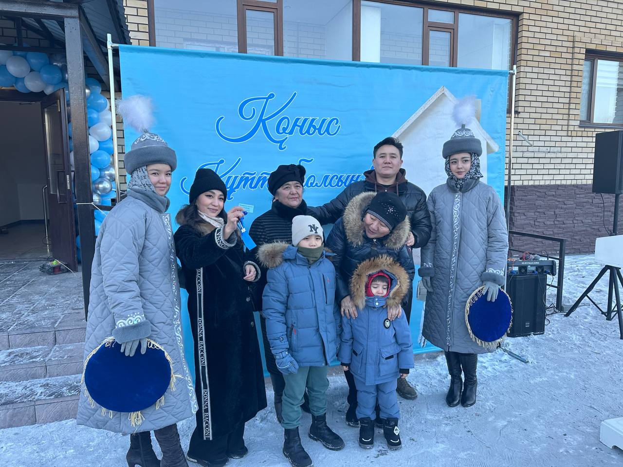 Семейде 21 отбасы қоныс тойын тойлады