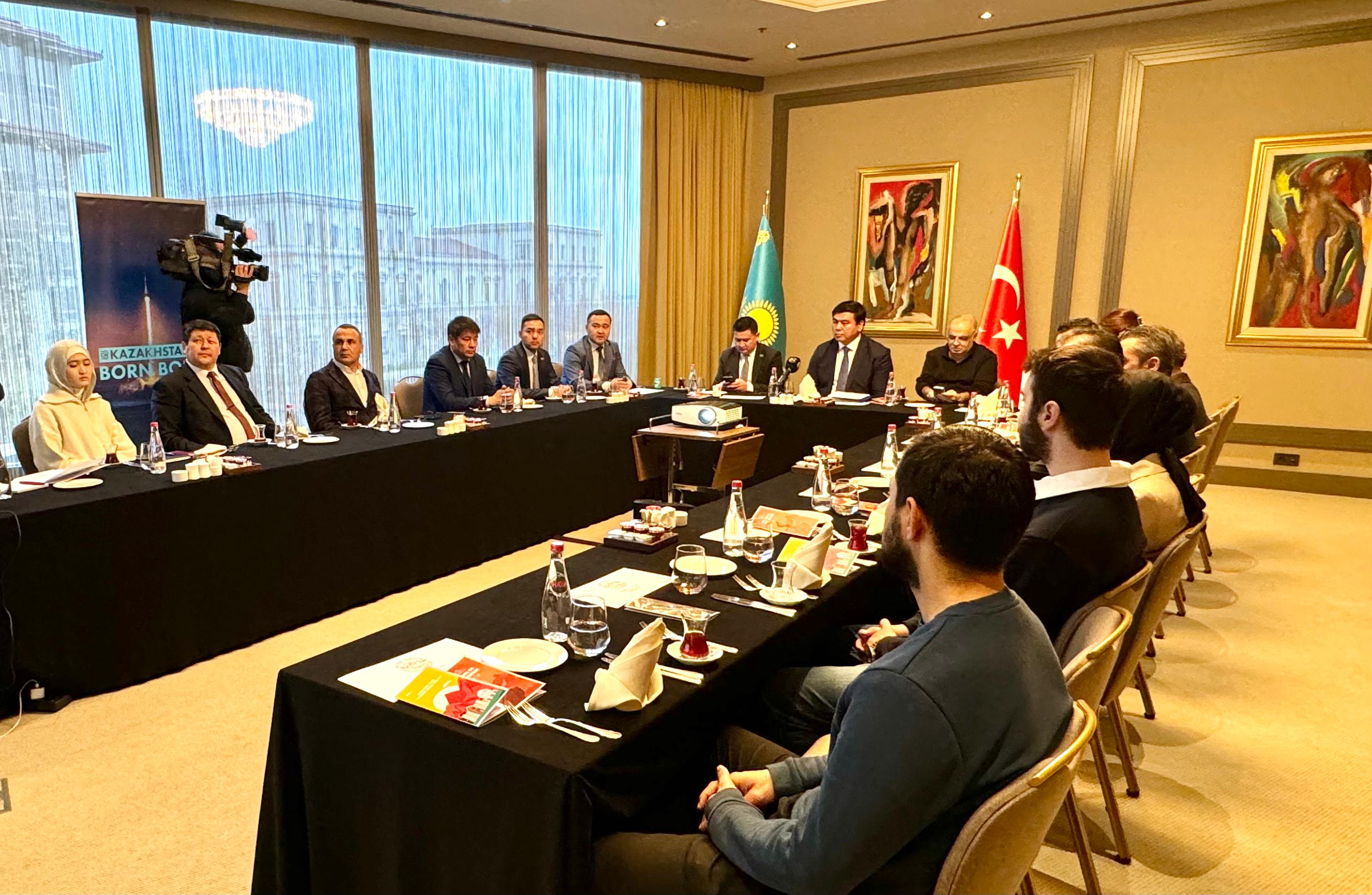 Kazakistan'ın Güney Bölgesinin Turizm Potansiyeli İstanbul'da Tanıtıldı