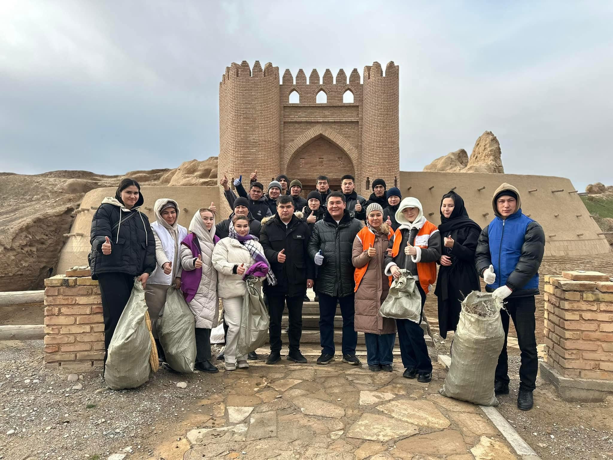 ТҮРКІСТАН: «ТАБИҒАТТЫ ҚОРҒАУ – АДАМЗАТТЫҢ БОРЫШЫ» АТТЫ СЕНБІЛІК ӨТТІ