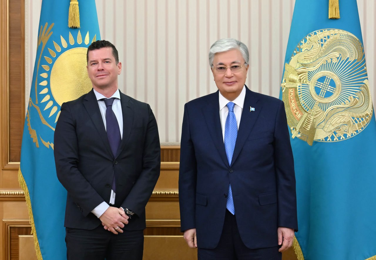 Қасым-Жомарт Тоқаев Халықаралық олимпиада комитетінің спорт директоры Кит МакКоннеллді қабылдады