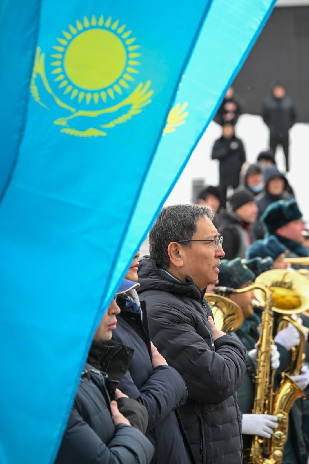 Алматы әкімі Тәуелсіздік монументіне гүл шоқтарын қойды