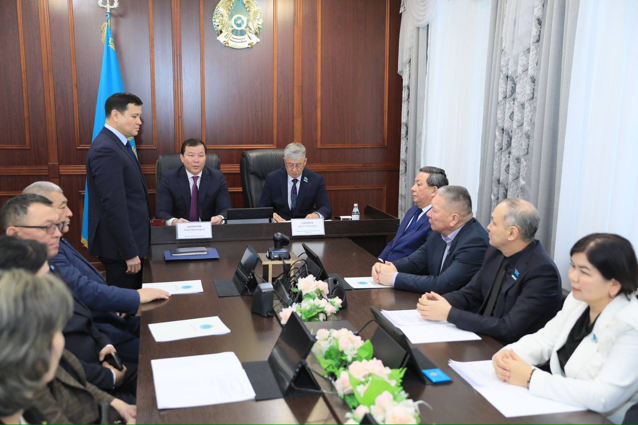 Темір аудандық мәслихаты жаңа аудан әкімінің лауазымына ұсынылған кандидатураны қолдады