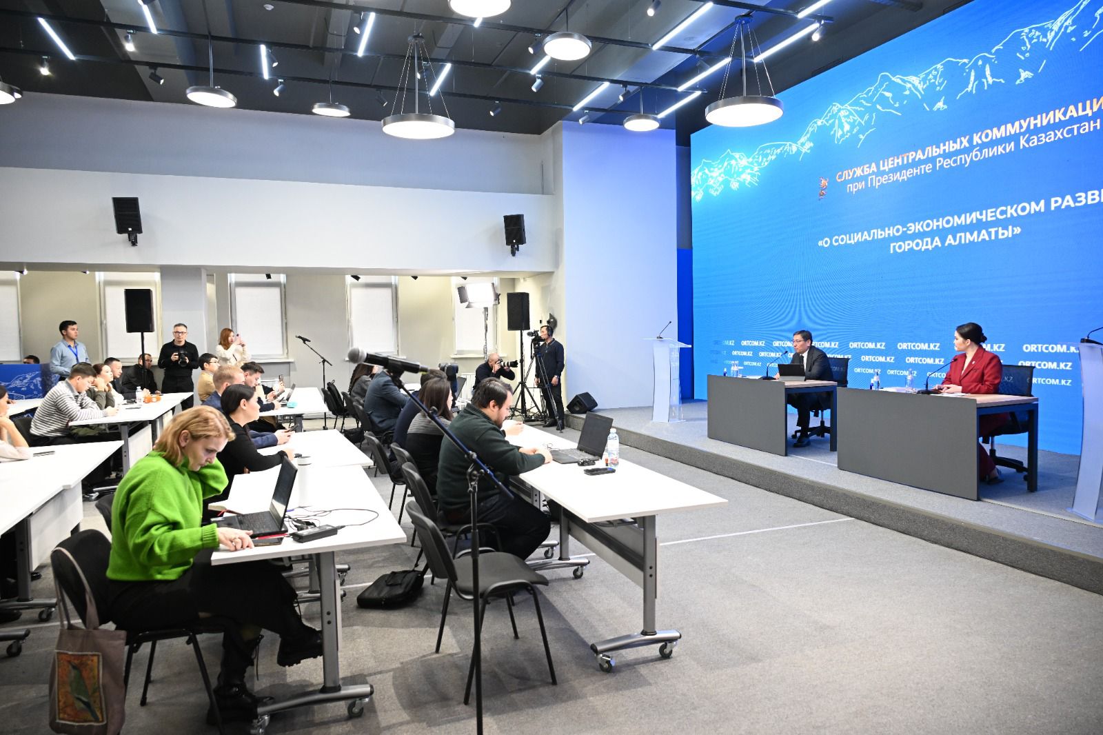 Автовокзал «Сайран» могут вернуть в коммунальную собственность