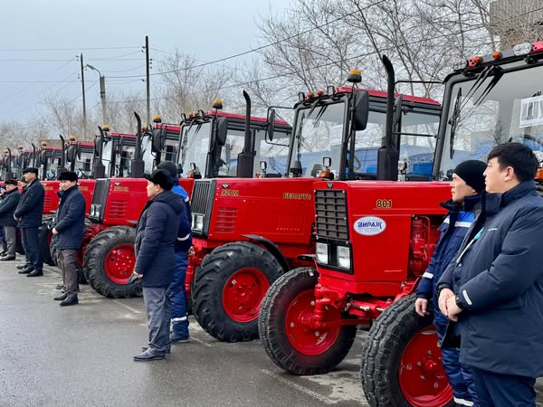 ТҮРКІСТАН: СОЗАҚ АУДАНЫНЫҢ КОММУНАЛДЫҚ САЛА ӨКІЛДЕРІНЕ 27 ТЕХНИКА ТАПСЫРЫЛДЫ