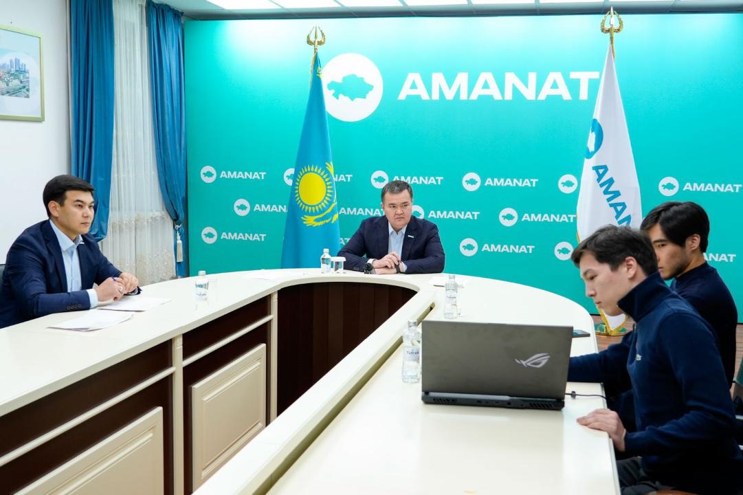 Аким Астаны провел прием граждан