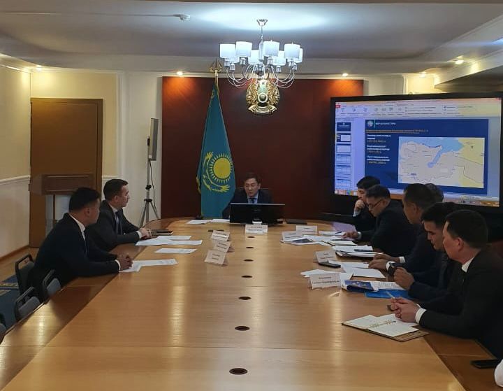 Елді мекендердегі жайылым жерлердің тапшылығы жөнінде мәселені талқылау негізінде жиналыс өтті