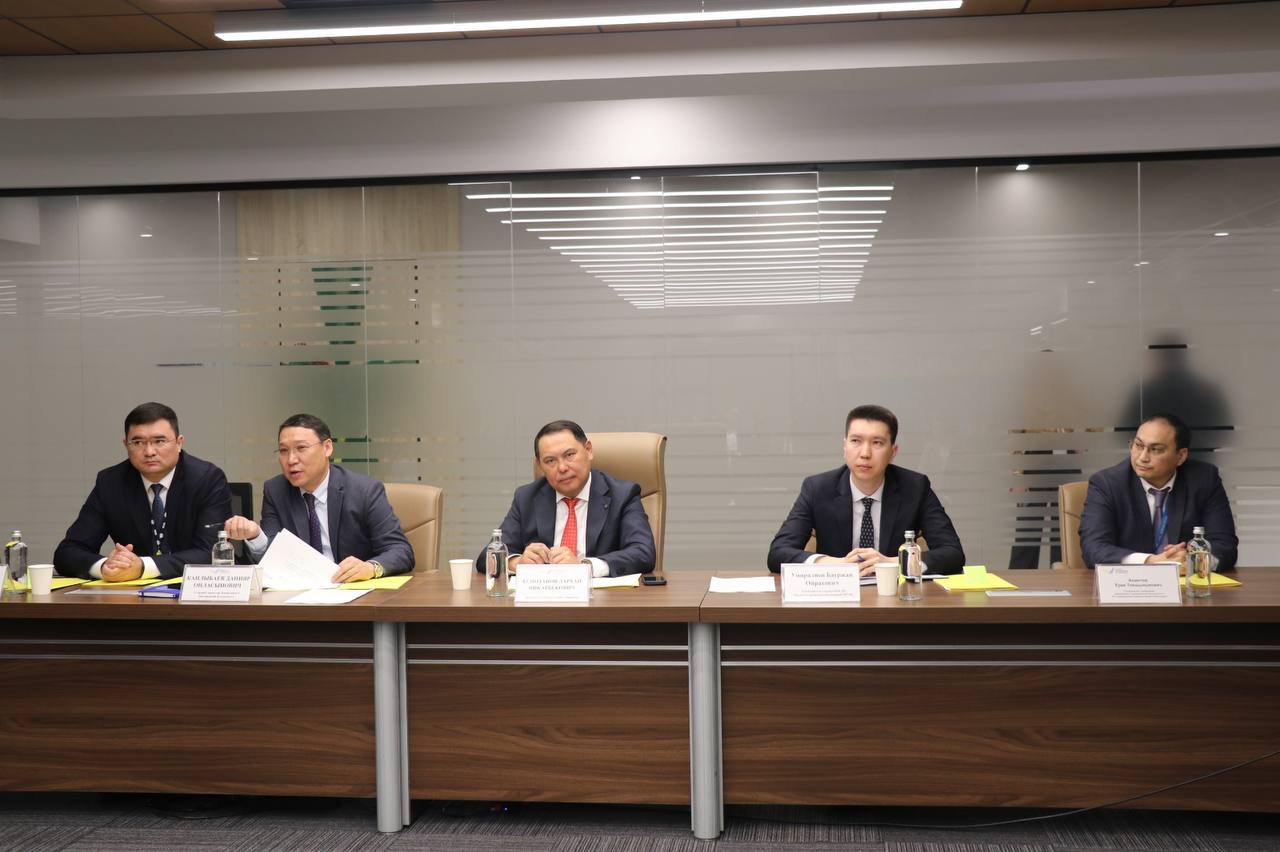ҚР авиациялық қауіпсіздік және формальдылықты оңайлату жөніндегі ведомство аралық комиссиясының отырысы