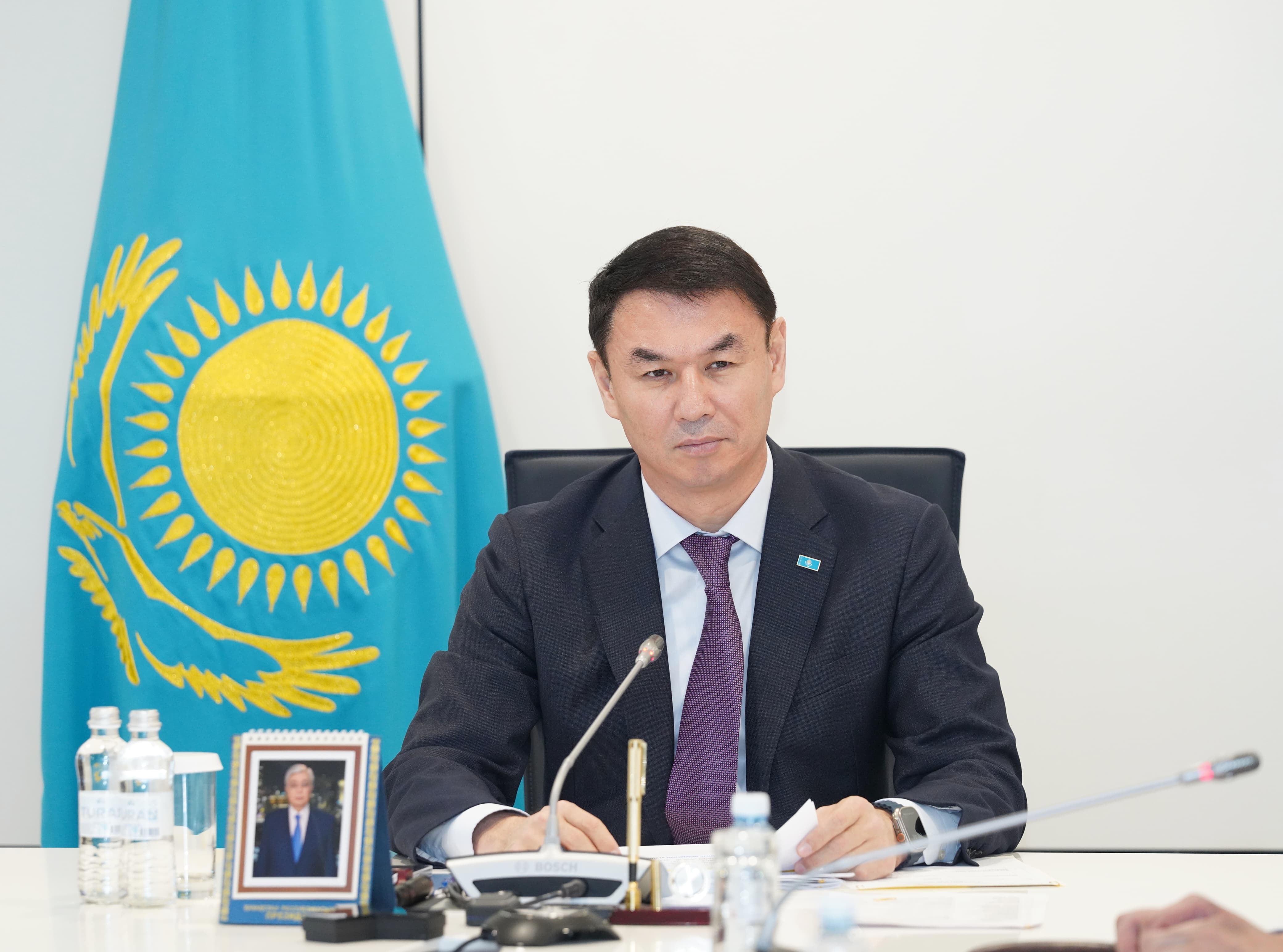 11 АЙДА ТҮРКІСТАН ОБЛЫСЫНЫҢ ЖАЛПЫ ӨҢІРЛІК ӨНІМ КӨЛЕМІ 4 ТРЛН ТЕҢГЕДЕН АСТЫ