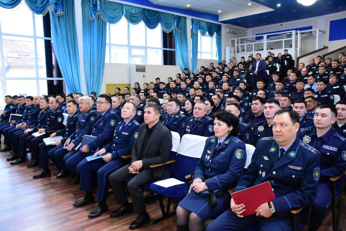 Қарағандыда учаскелік және ювеналды инспекторлардың слеті өтті