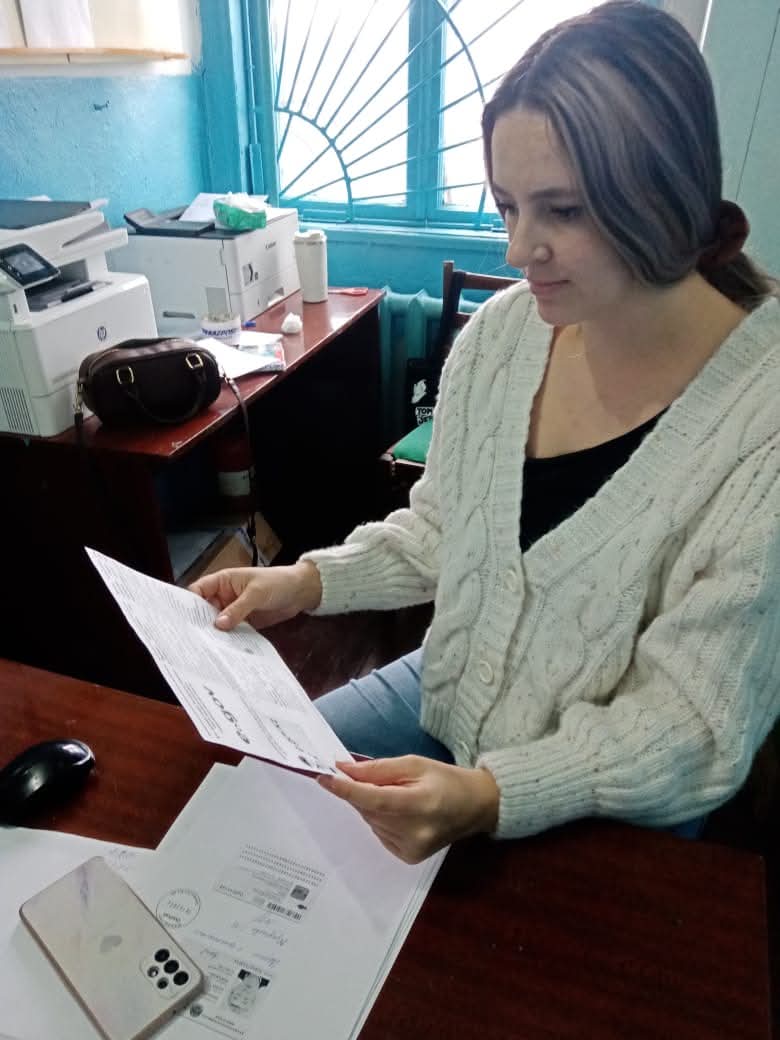 Аппаратом акима Полтавского сельского округа продолжается работа по раздаче брошюр по оказанию государственных услуг.