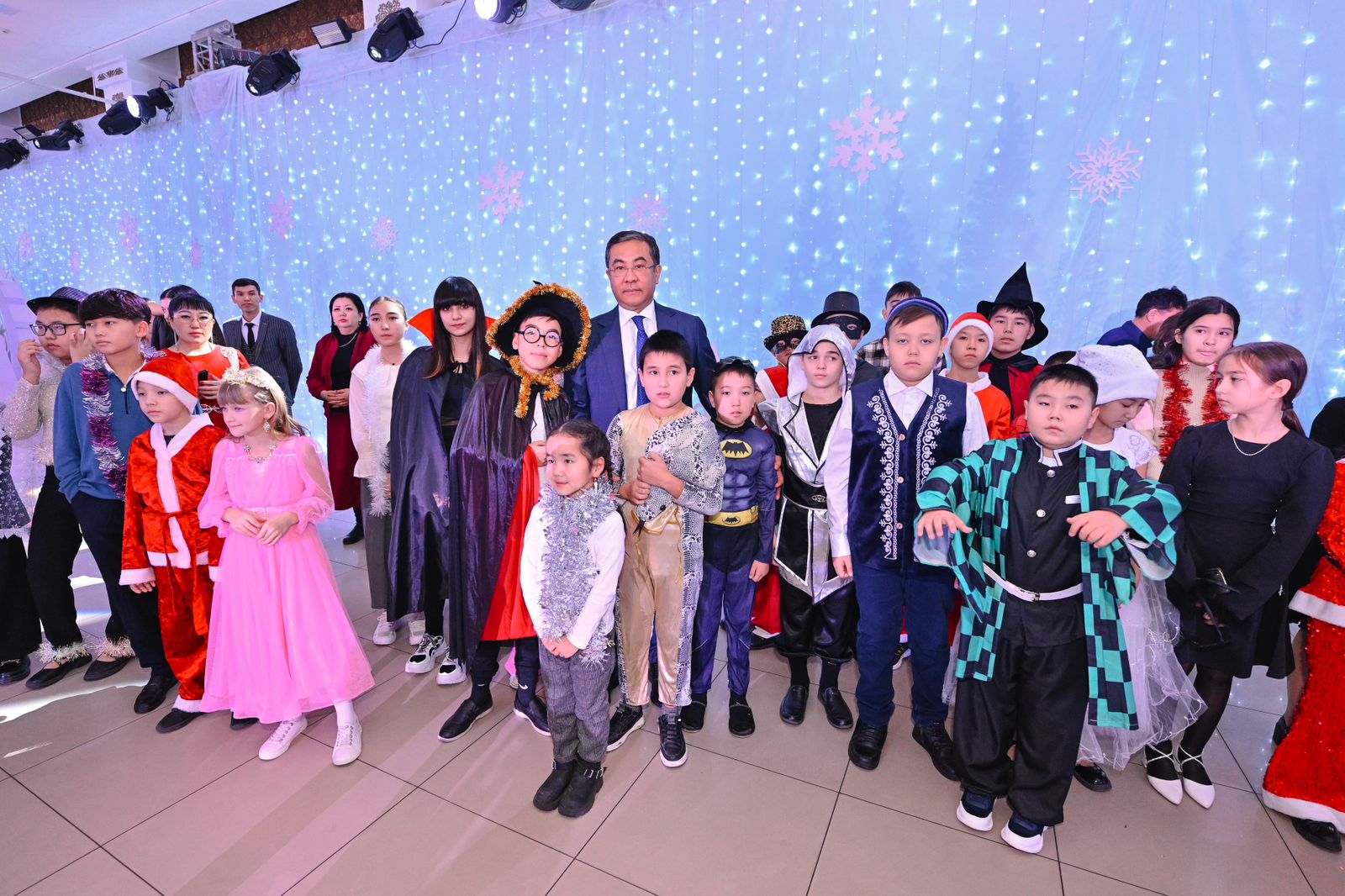 Абай облысы әкімінің жаңа жылдық шыршасы өтті