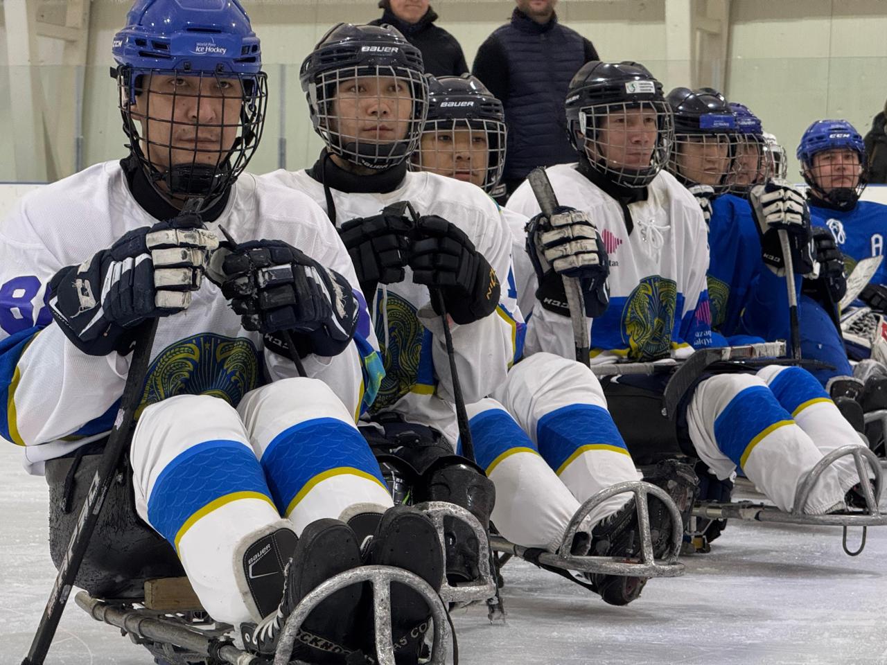 Парахоккей: Астанада тірек-қимыл аппараты бұзылған балалар шеберлік сабақ өтті