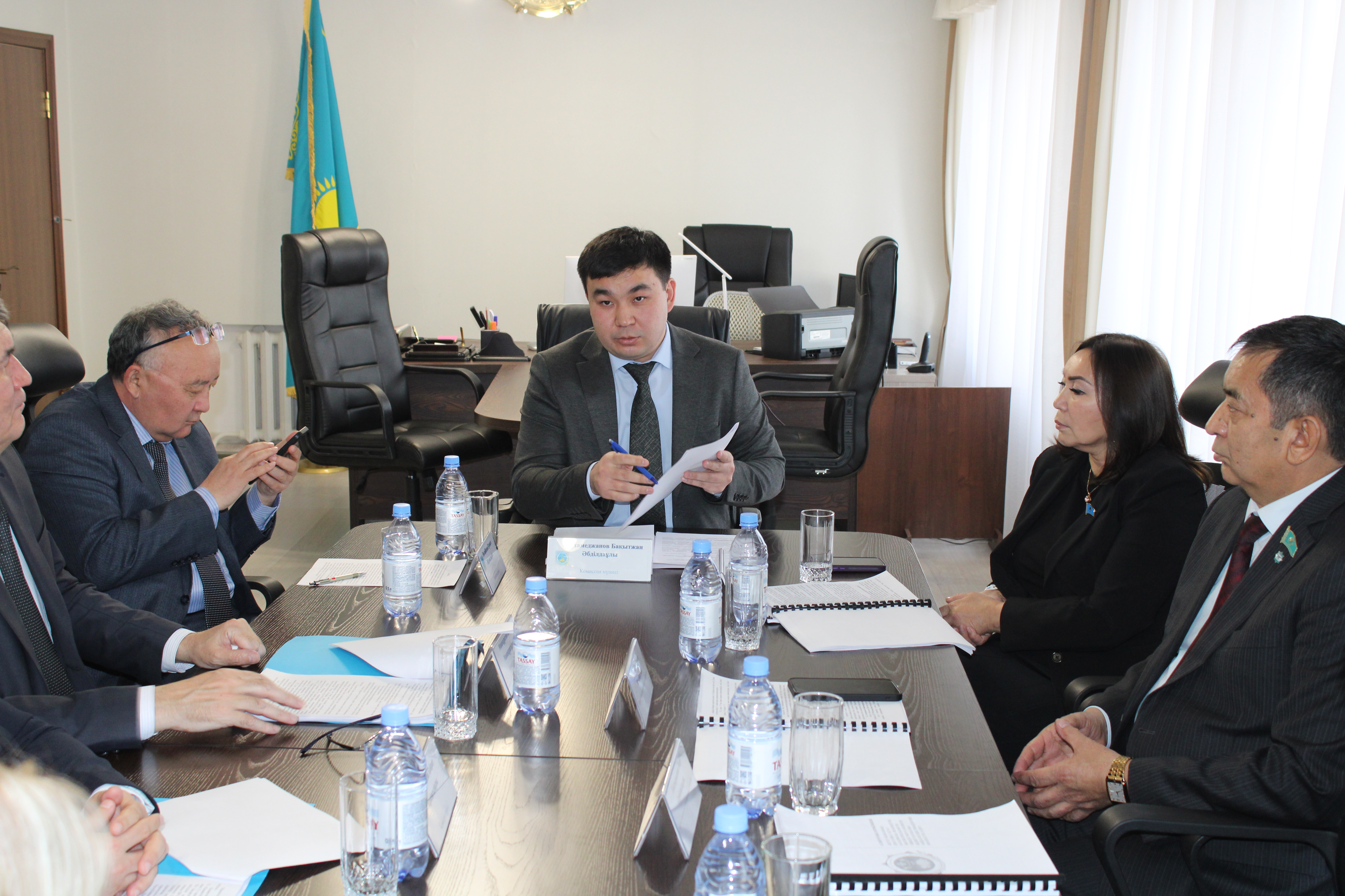 2024 жылғы 30 желтоқсанда облыстық мәслихат депутаттарының қатысуымен Жетісу облысы бойынша Тексеру комиссиясының кезекті отырысы өткізілді