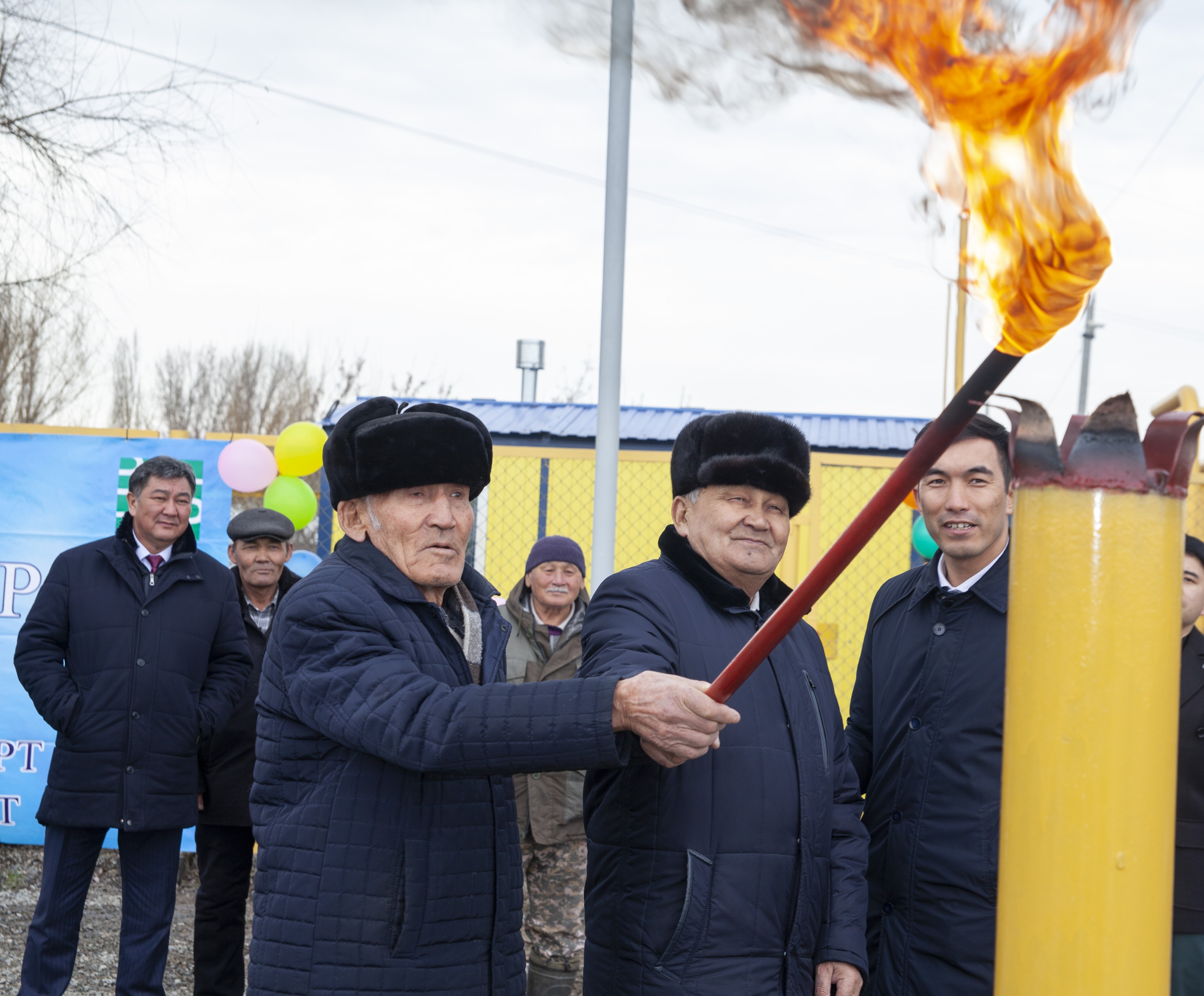 Алдабергенов ауылына газ берілді