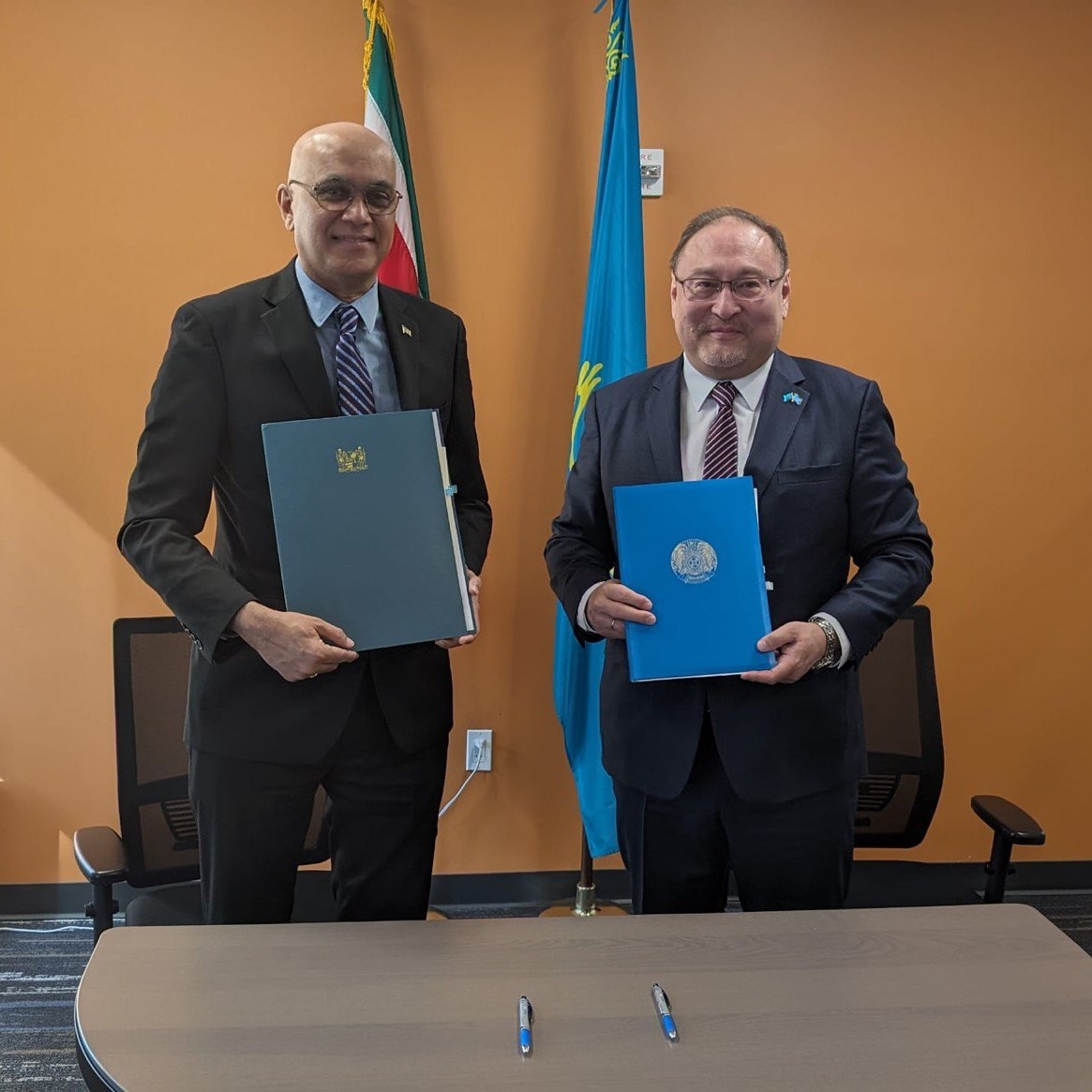 Holders of diplomatic and service passports of Kazakhstan will be exempt from visas of Suriname