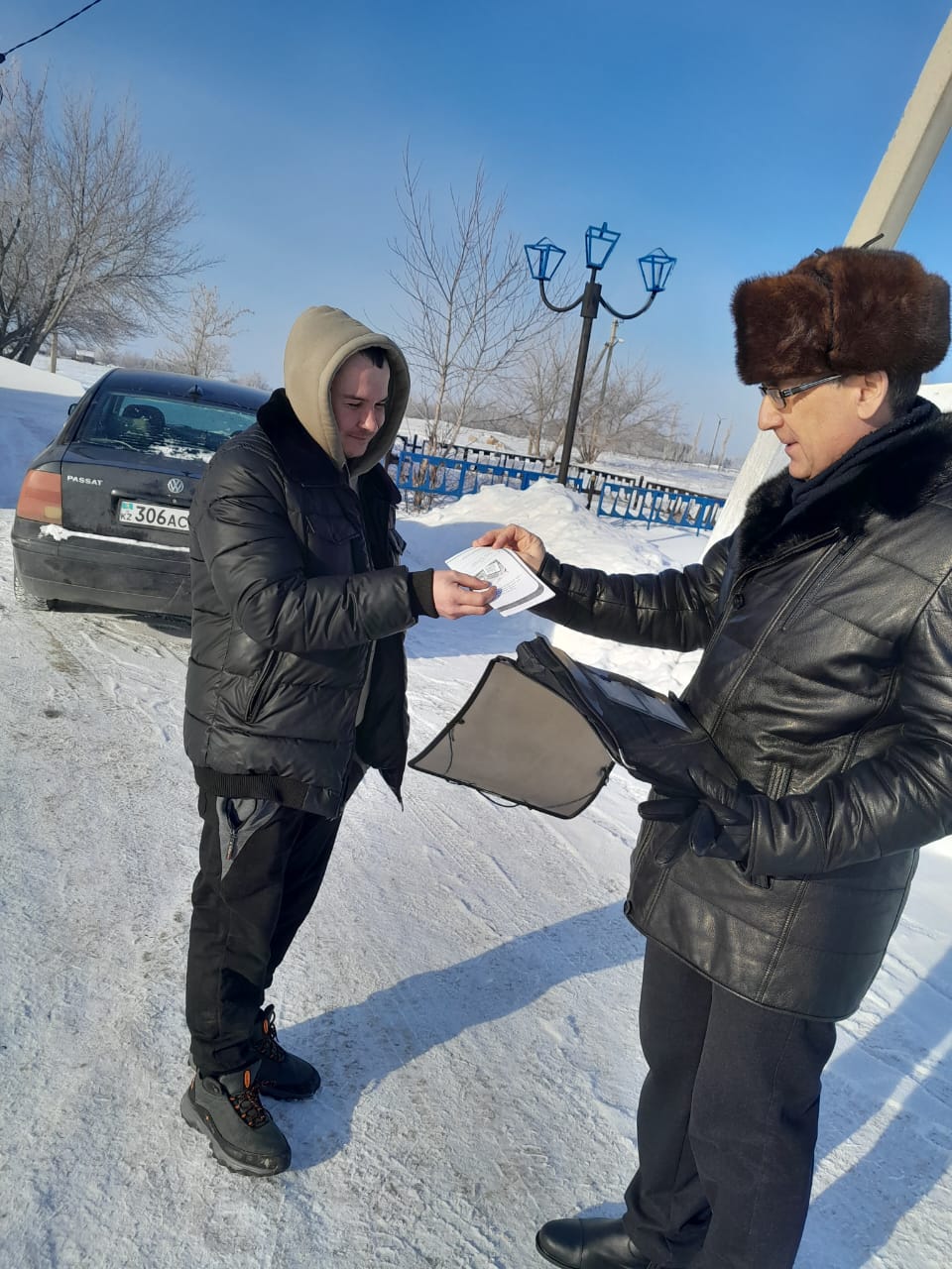 Проведена раздача брошюр среди населения