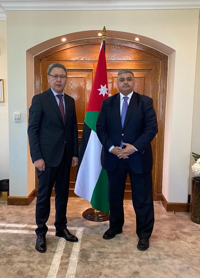 Prospects for Bilateral Cooperation with Kazakhstan Discussed at Foreign Ministry of Jordan