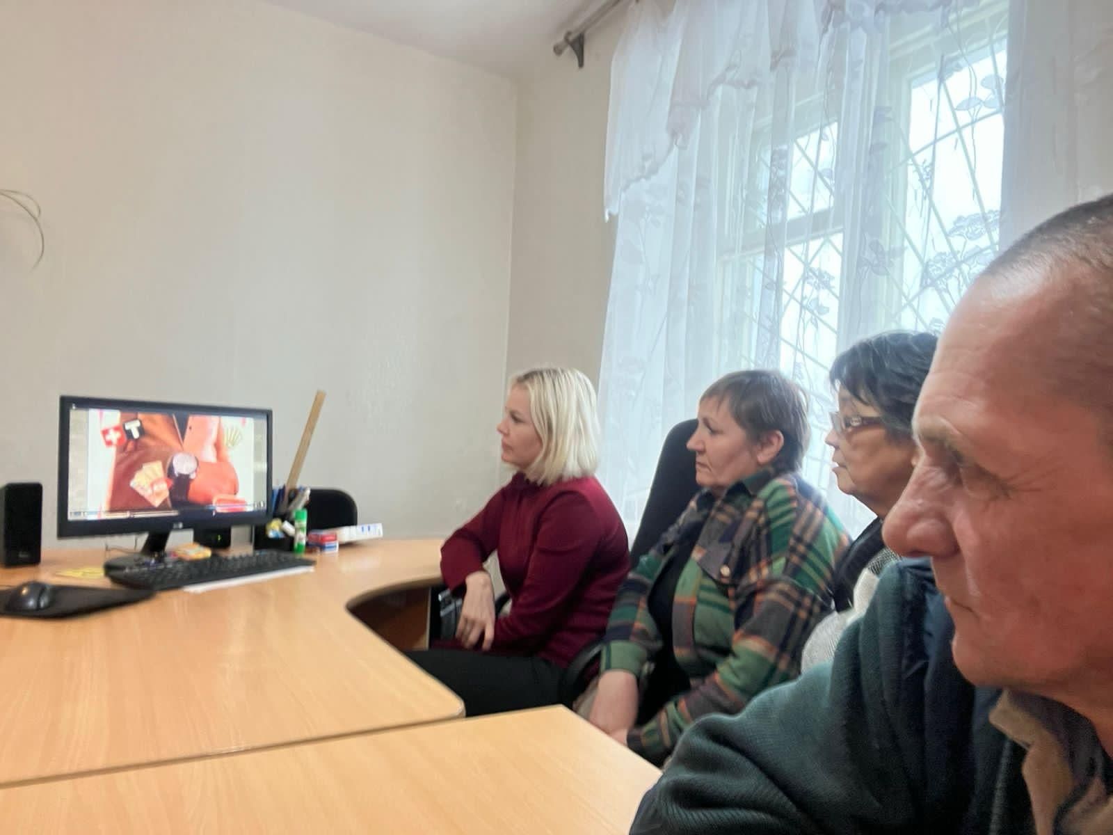 Просмотр сериала "Мошенники"