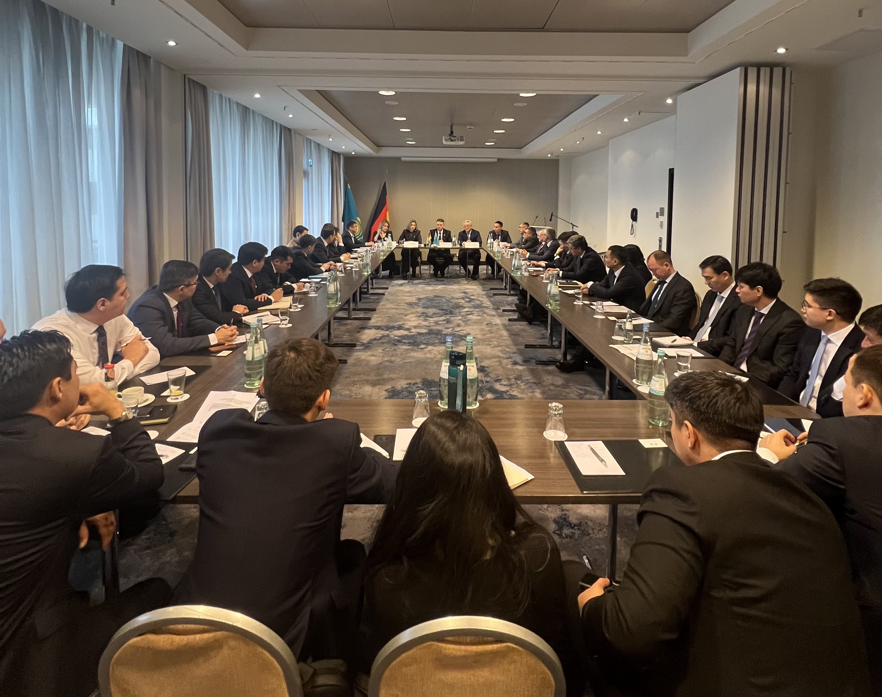 В г. Франкфурт-на-Майне состоялось выездное заседание государственных органов Республики Казахстан по консульским вопросам