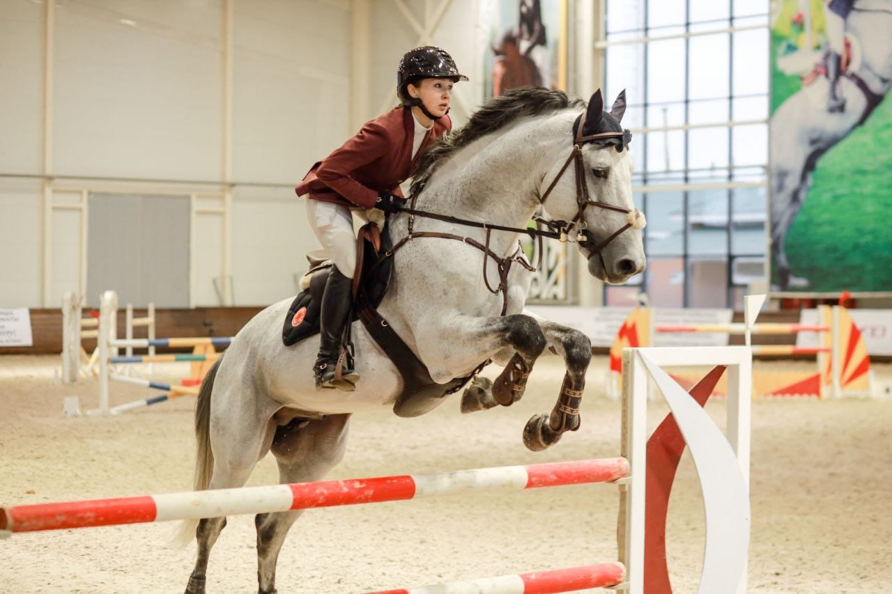 Открытое первенство среди девушек по конному спорту пройдет в Астане