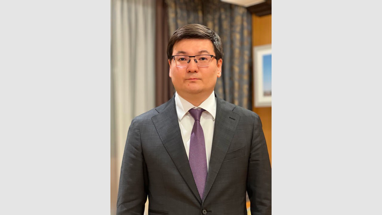 Семіз есектер оларды жалауға мүмкіндік береді